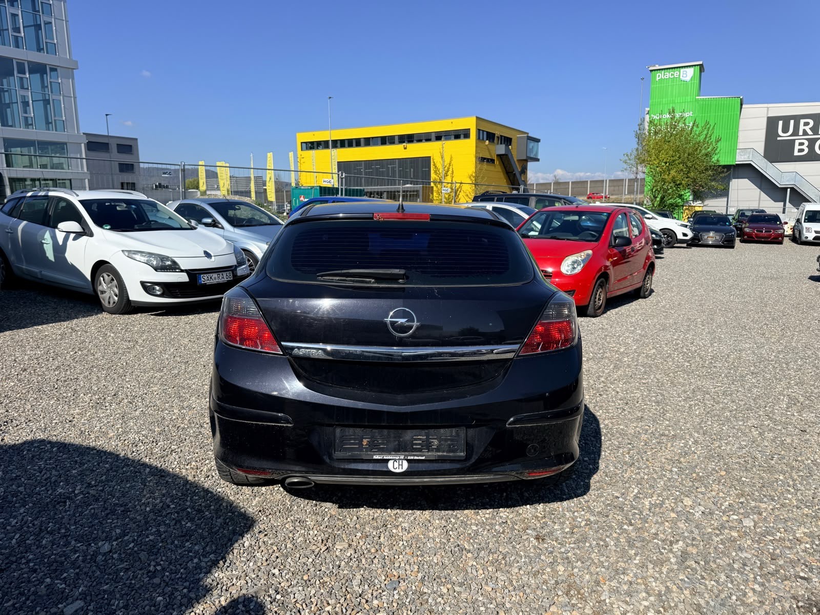 OPEL Astra GTC 2.0i 16V Turbo Cosmo-image-6