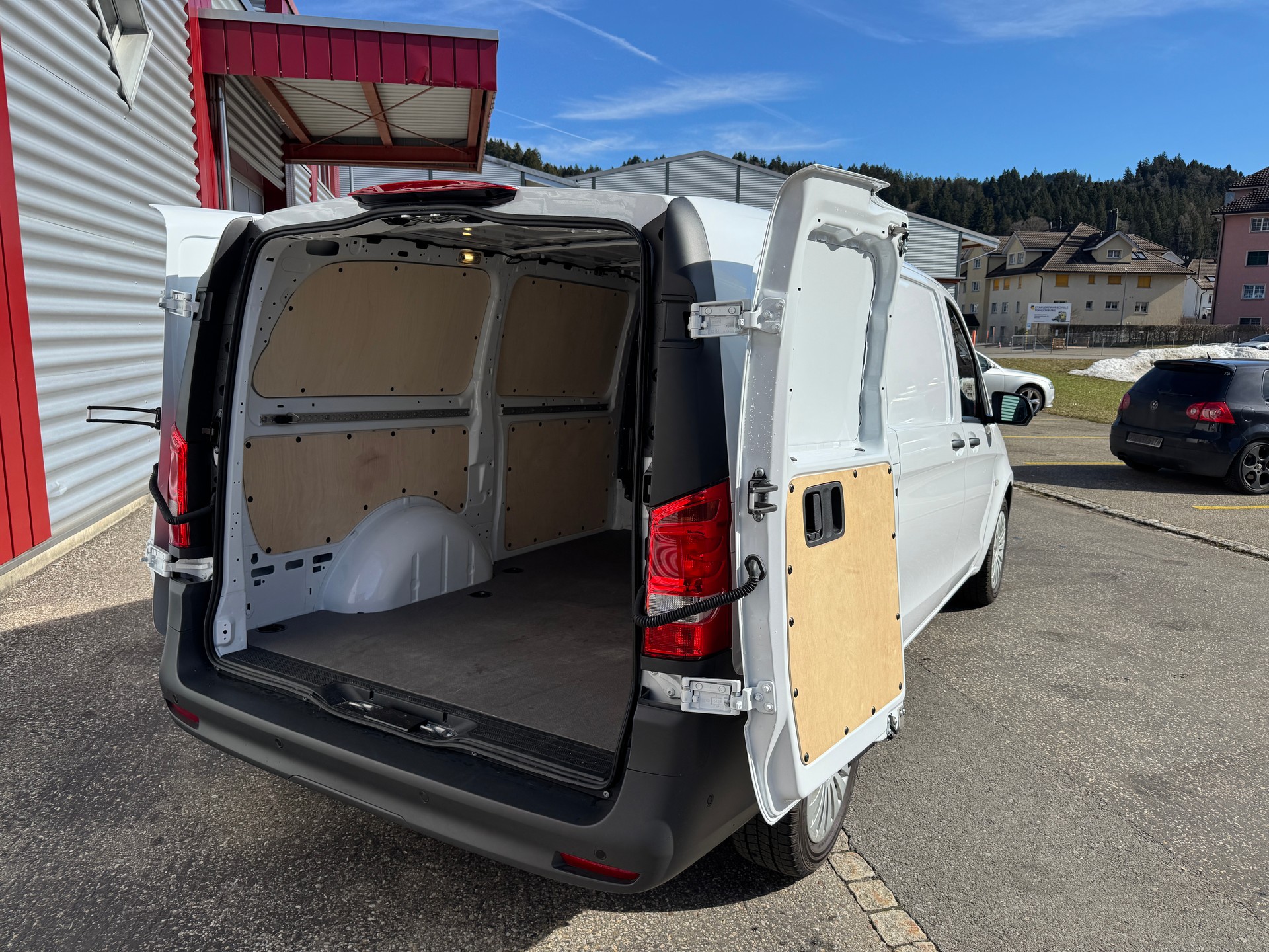 MERCEDES-BENZ Vito 116 CDI 9G-Tronic Pro-image-5