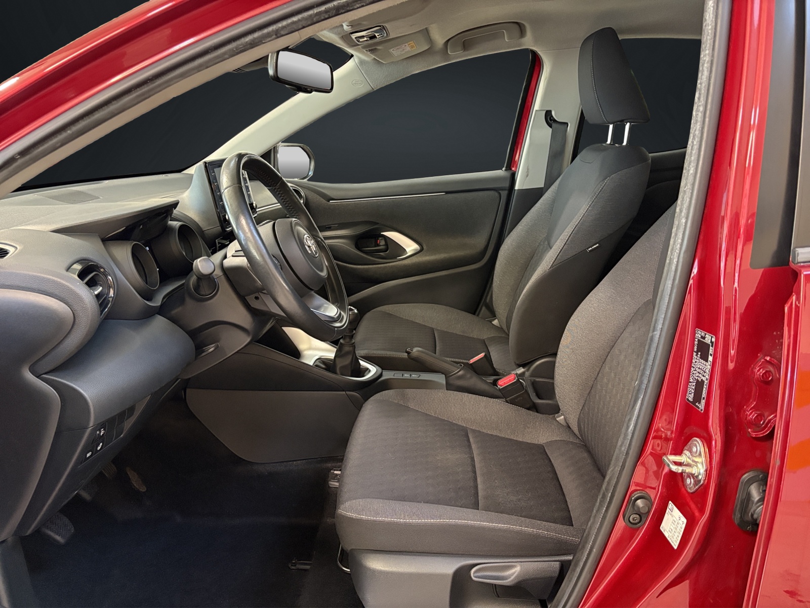 TOYOTA Yaris 1.5 Trend-image-11