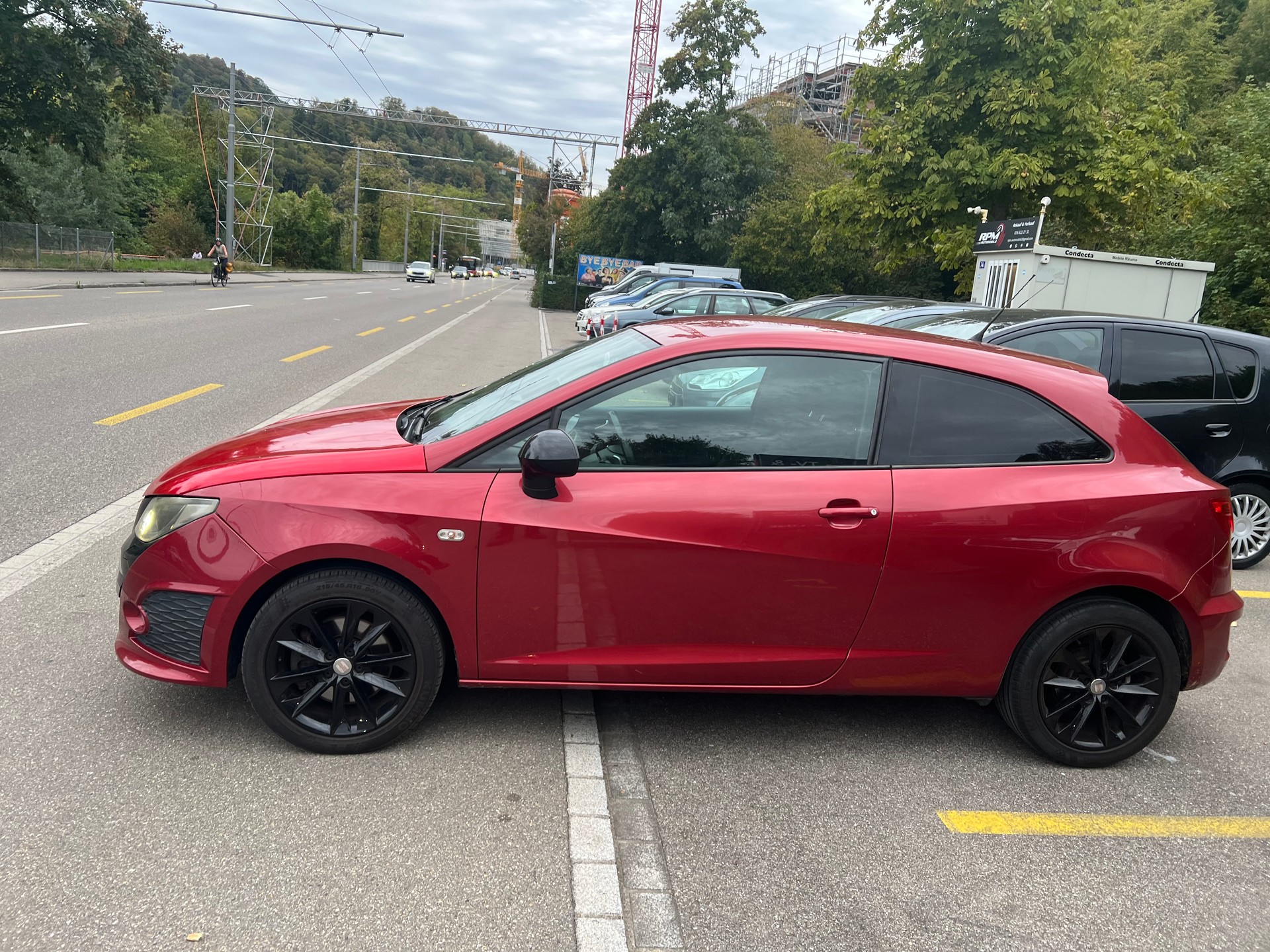 SEAT Ibiza SC 1.4 TSI Cupra DSG-image-9