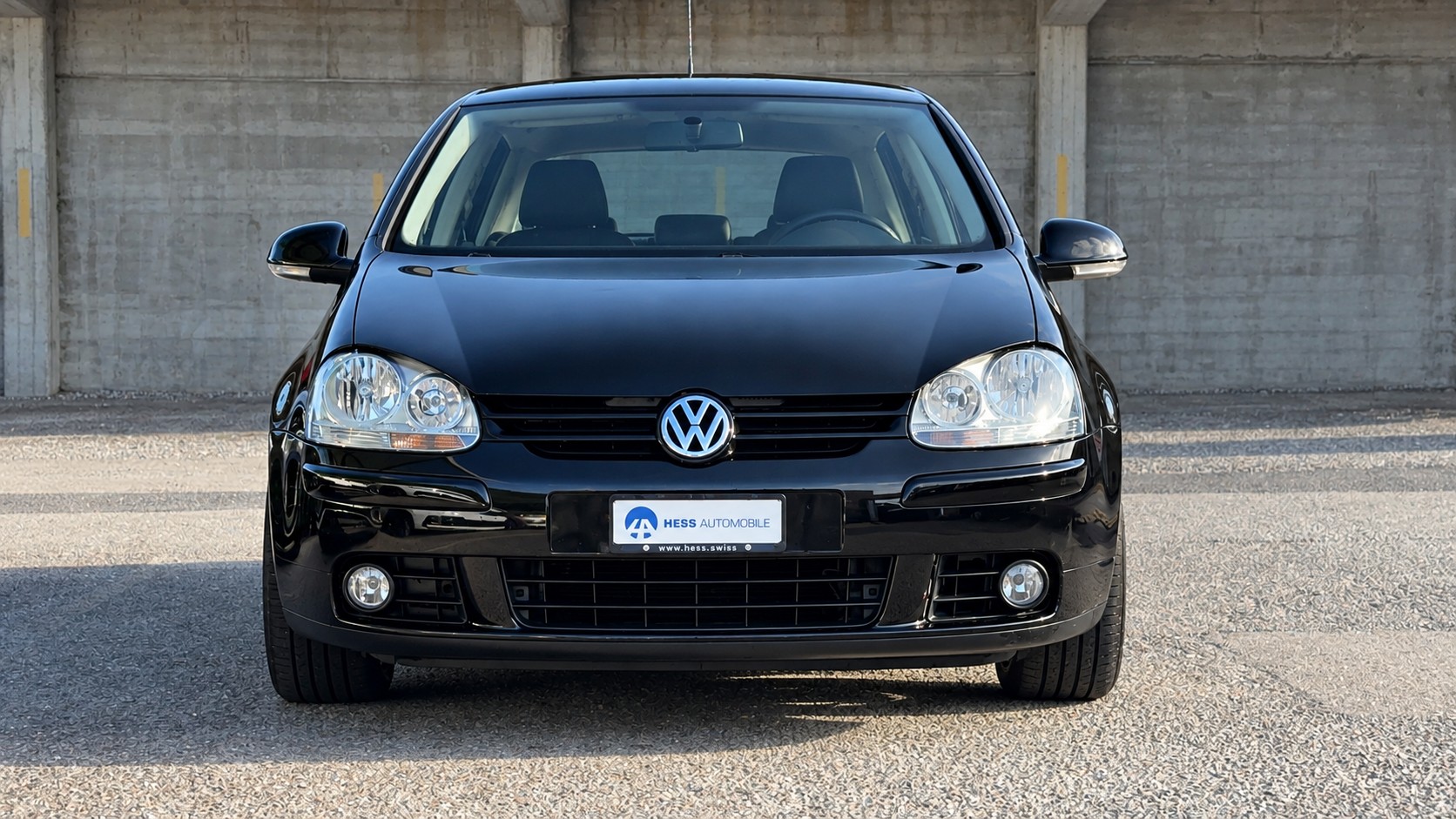 VW Golf 2.0 FSI Sportline Automat-image-12