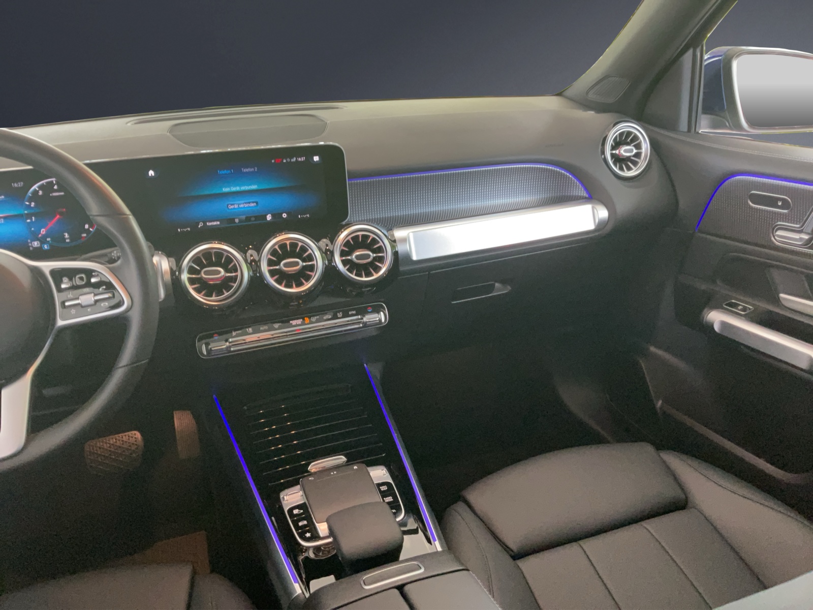MERCEDES-BENZ GLB 200 Progressive-image-13