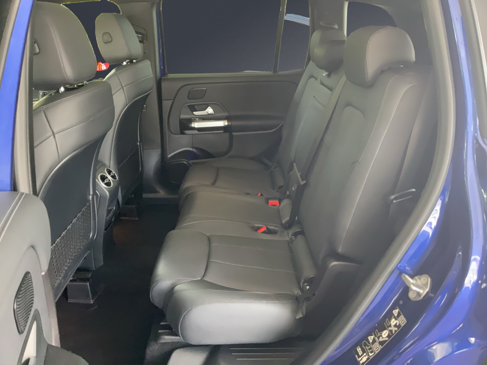 MERCEDES-BENZ GLB 200 Progressive-image-16