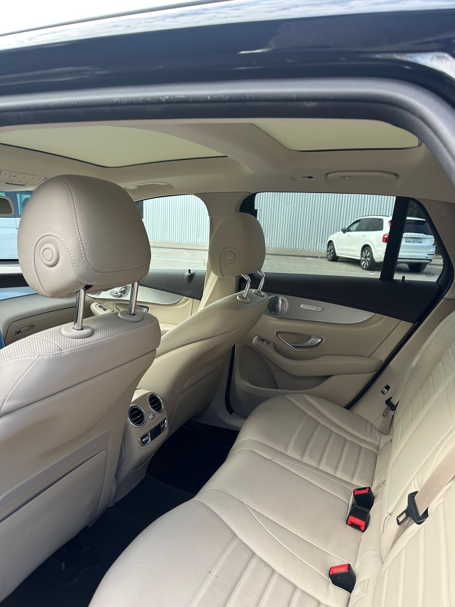 MERCEDES-BENZ GLC 250 d 4Matic 9G-Tronic-image-8
