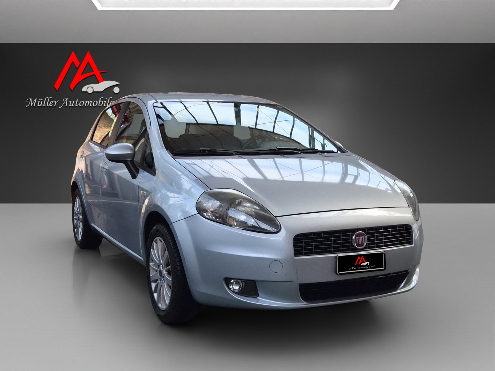 FIAT Punto 1.4 Dynamic-showroom-element-1
