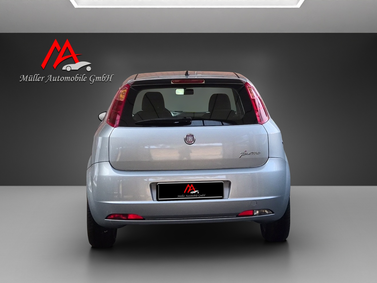 FIAT Punto 1.4 Dynamic-showroom-element-3