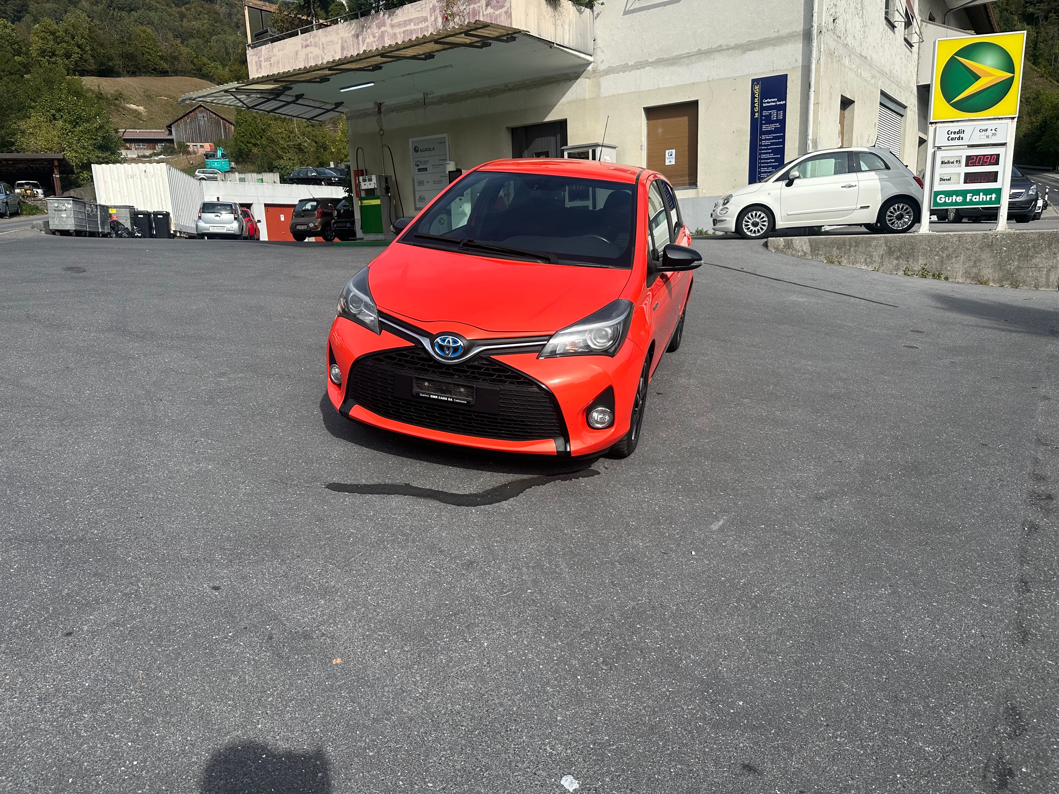 Car photo