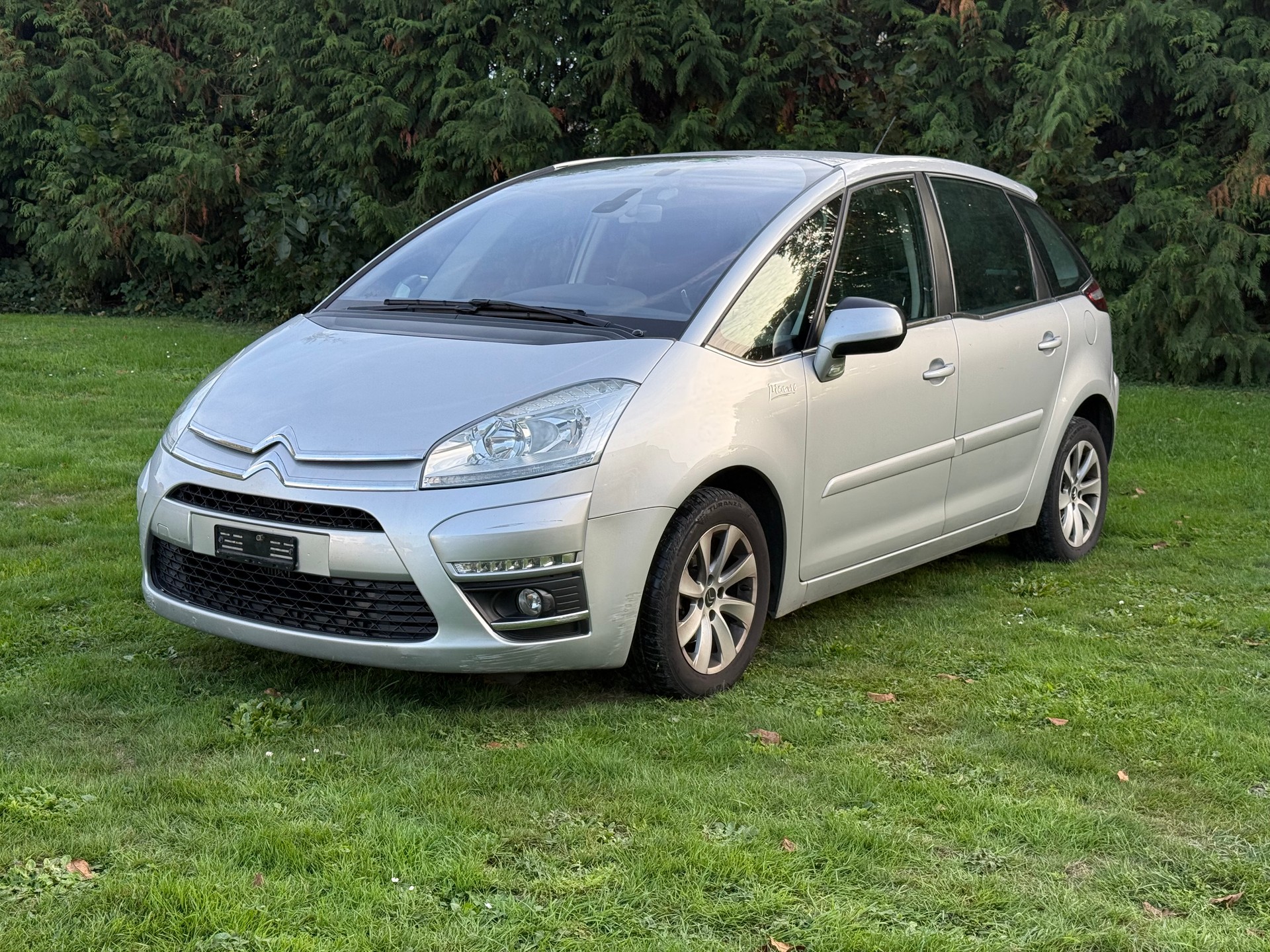 CITROEN C4 Picasso 1.6 HDI 16V Attraction EGS6-image-0