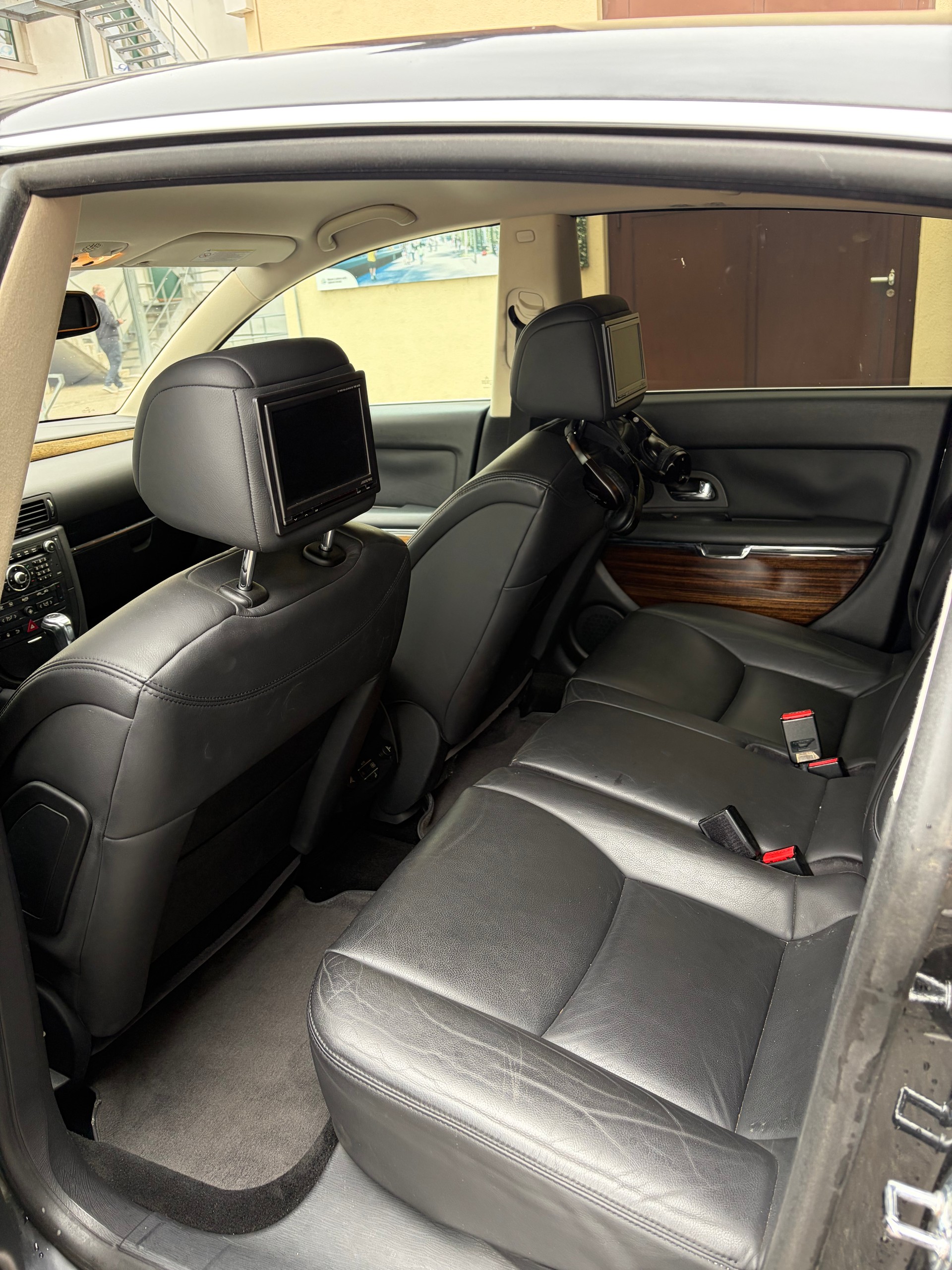 CITROEN C6 Sedan 2.7 HDi V6 Automatic-image-7