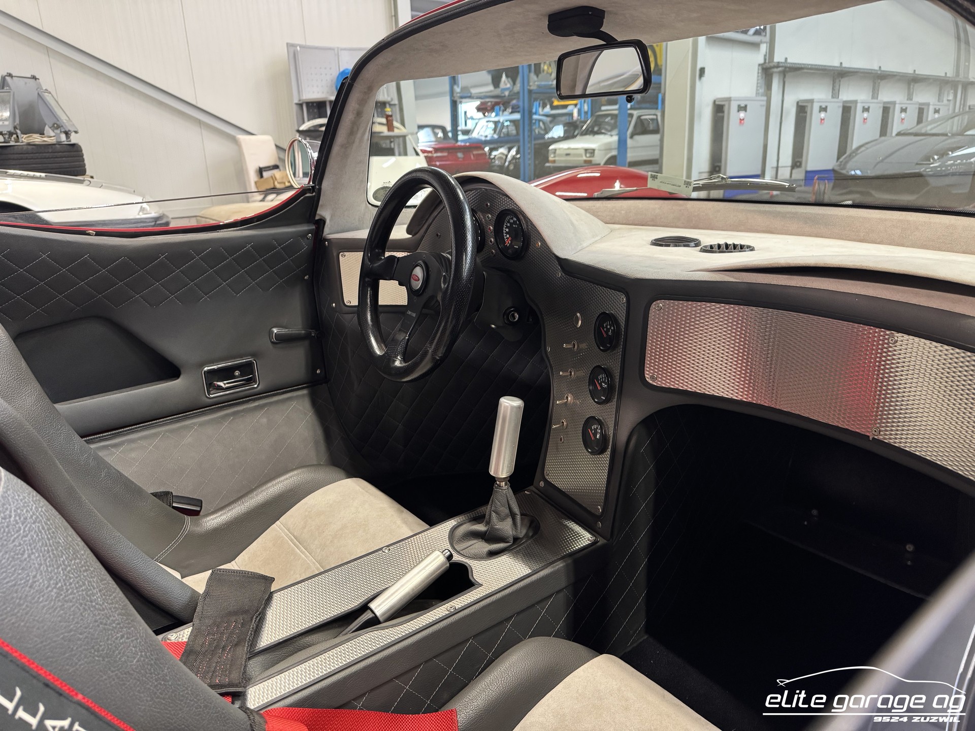 HWM BT01 5.7 V8 Targa-image-13