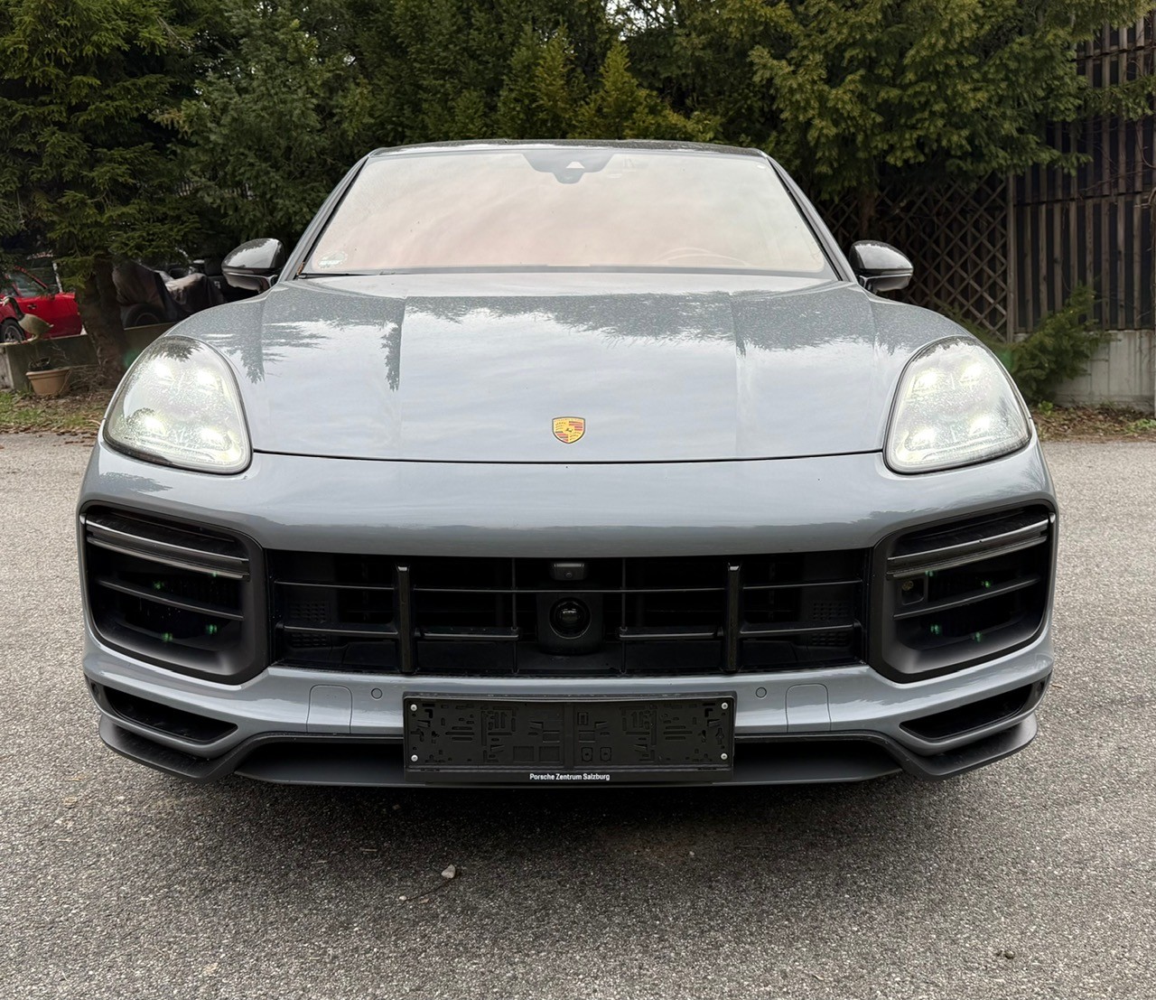 PORSCHE Cayenn Turbo GT-image-2