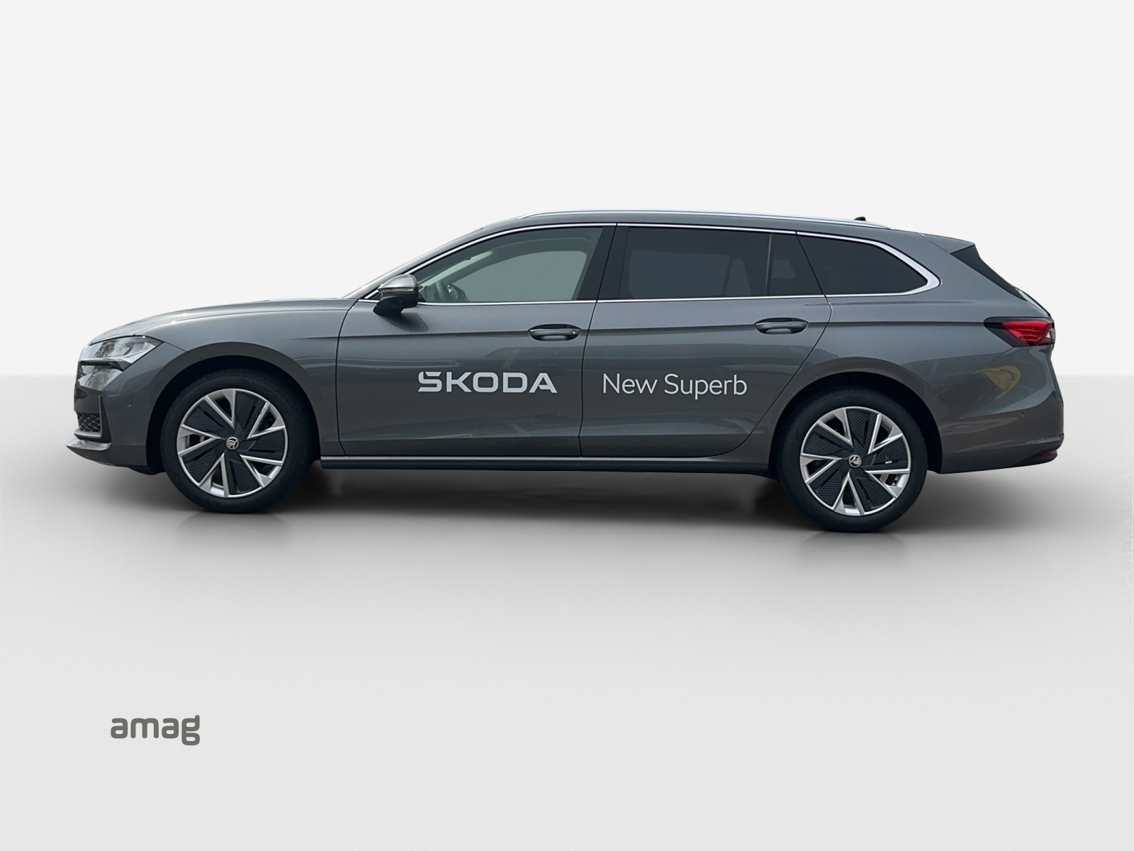 SKODA Superb Combi 2.0 TDi Selection DSG-image-1
