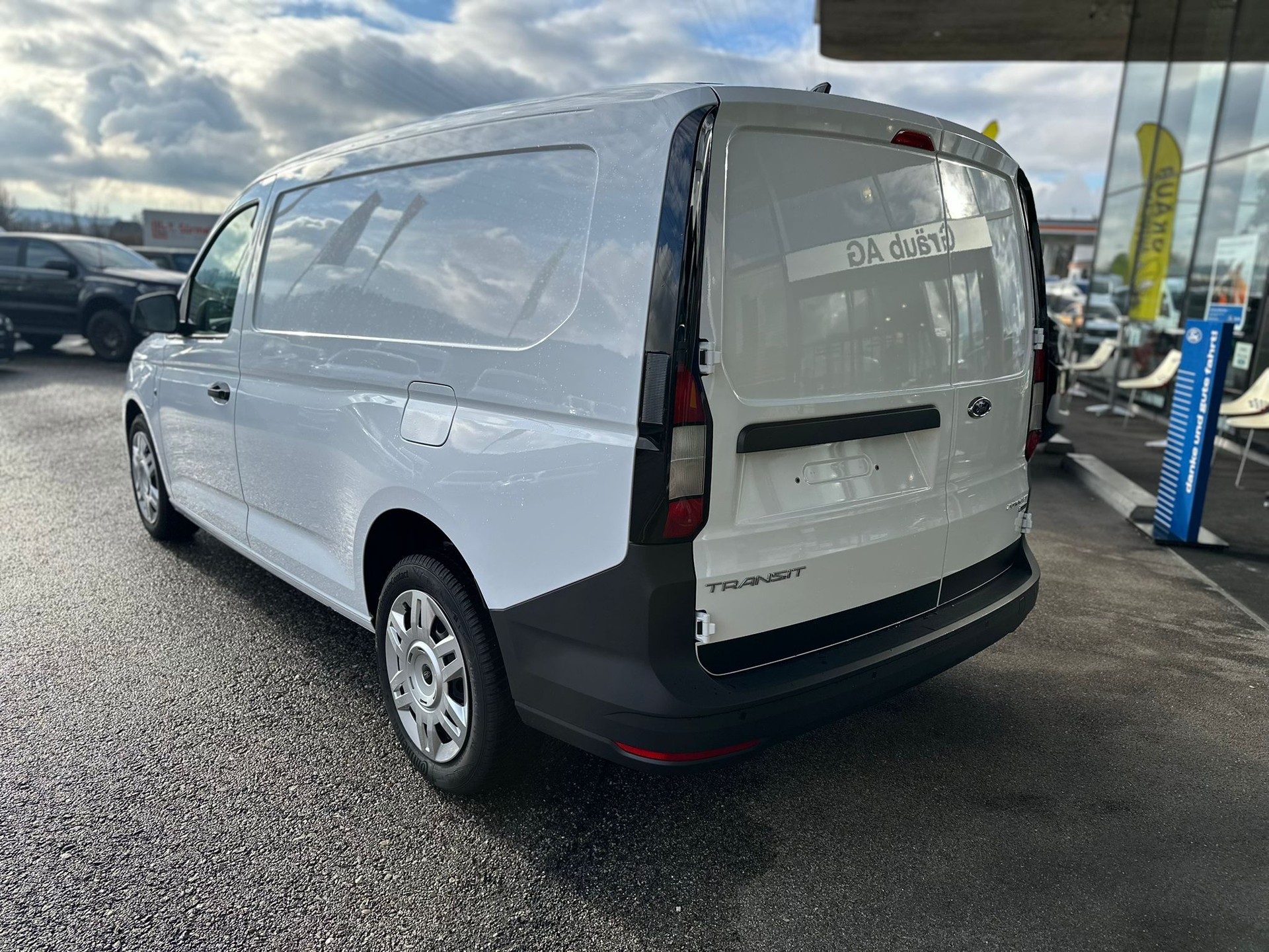 FORD Grand Transit Connect Kasten 1.5 EcoBoost PHEV Trend-image-5