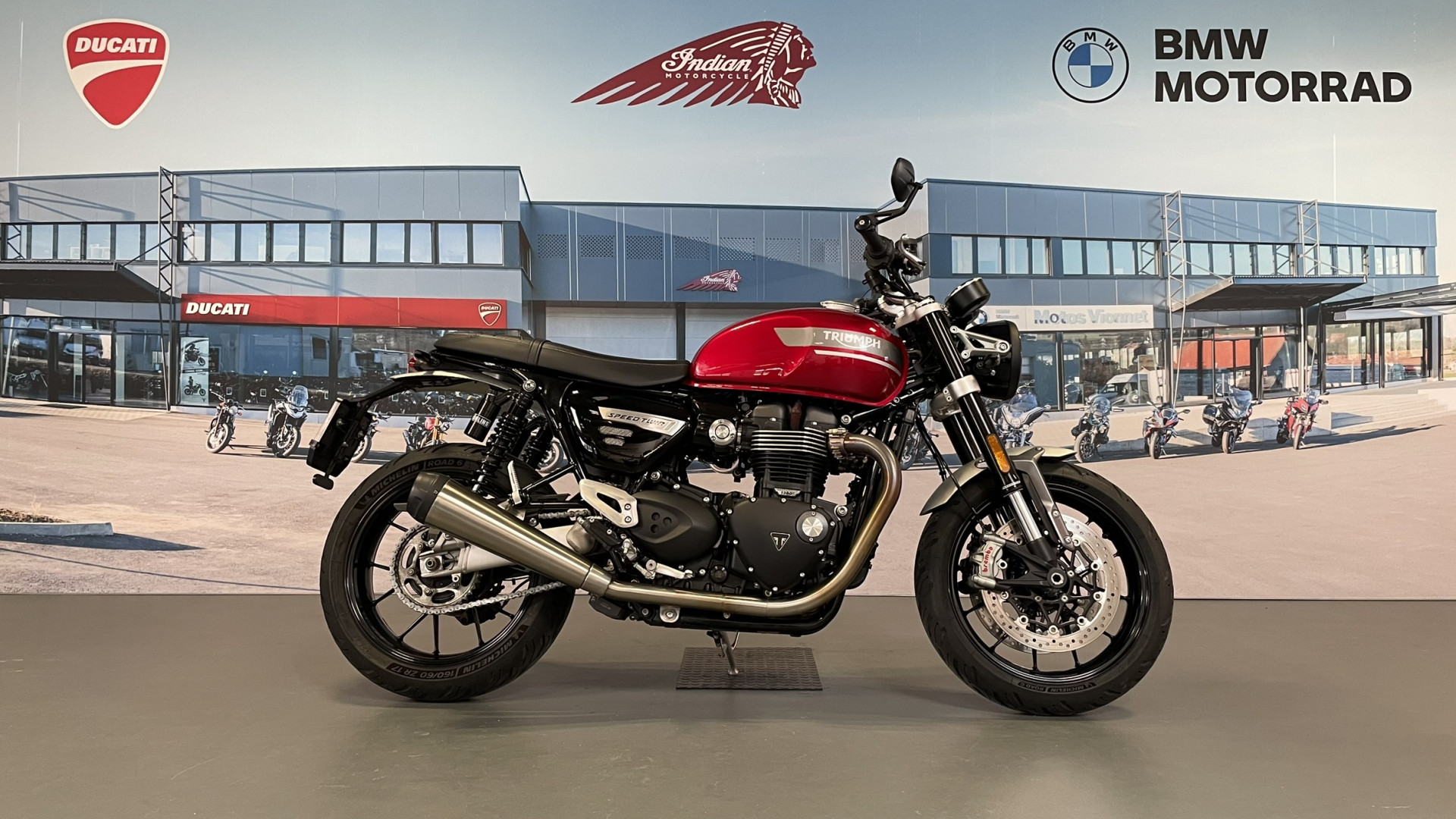 TRIUMPH Speed Twin 1200 Amortisseurs Ohlins STX-36 Blackline-image-5