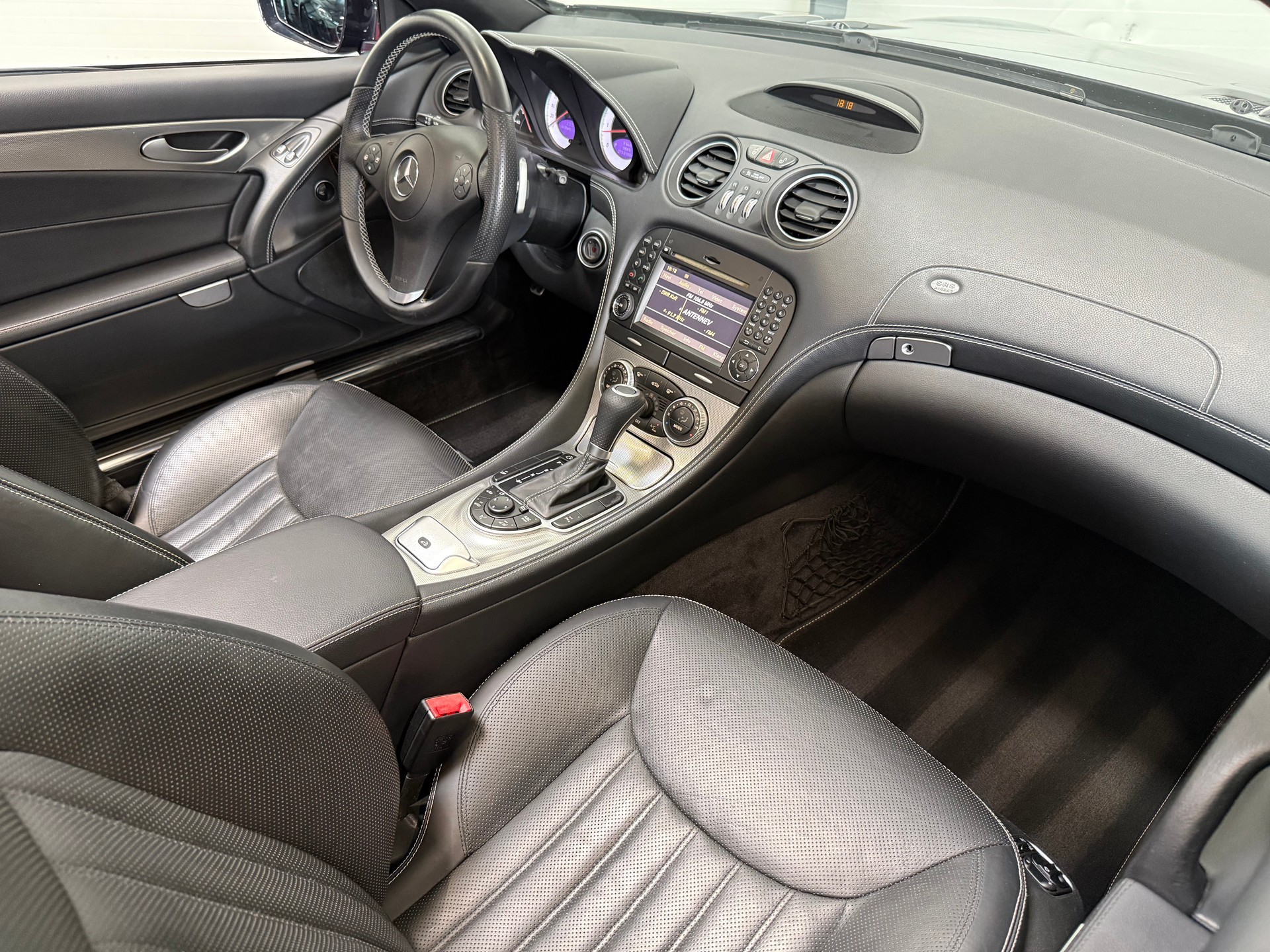 MERCEDES-BENZ SL 500 V8 Cabriolet-image-9