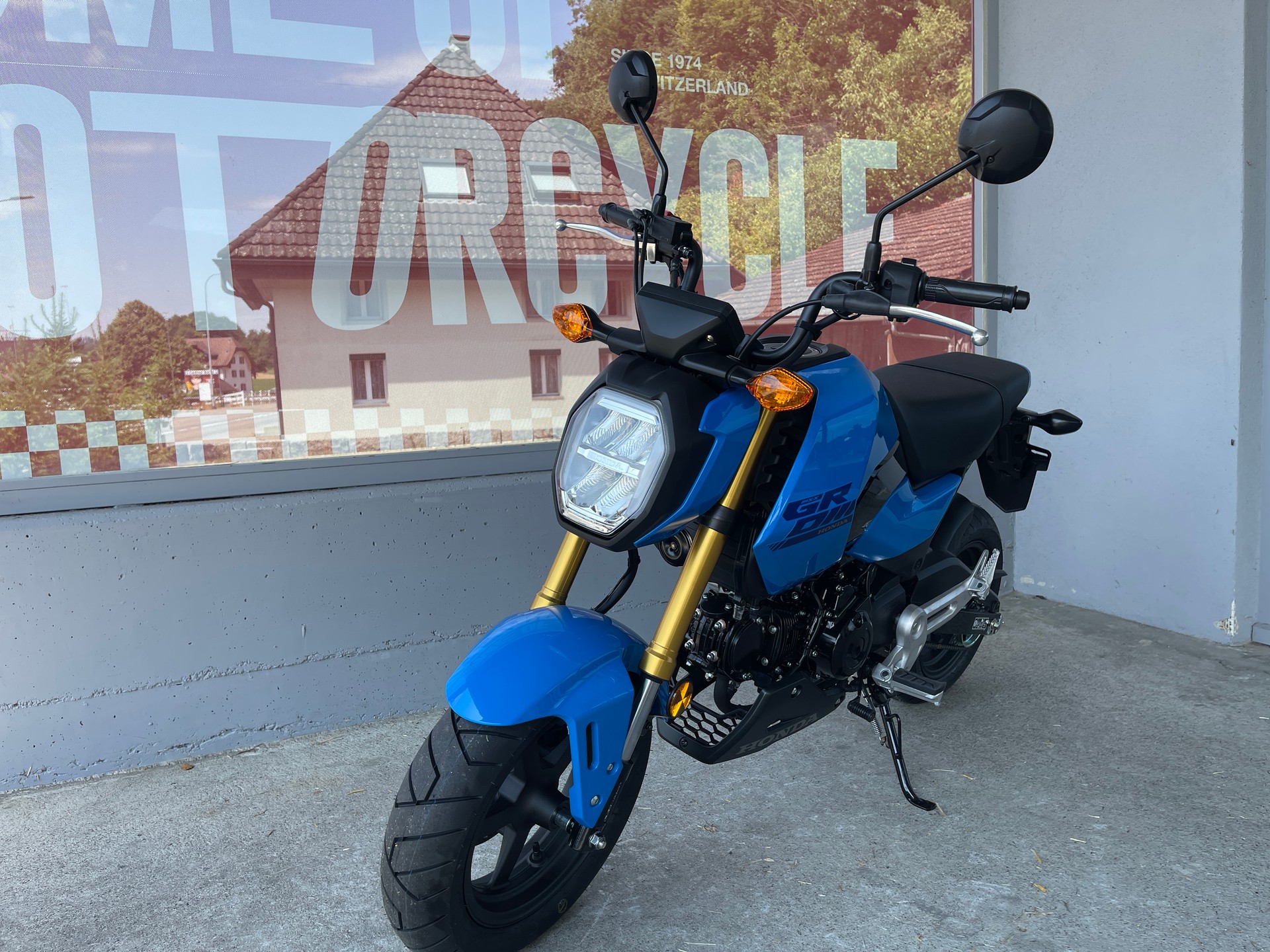 HONDA MSX 125-showroom-element-2