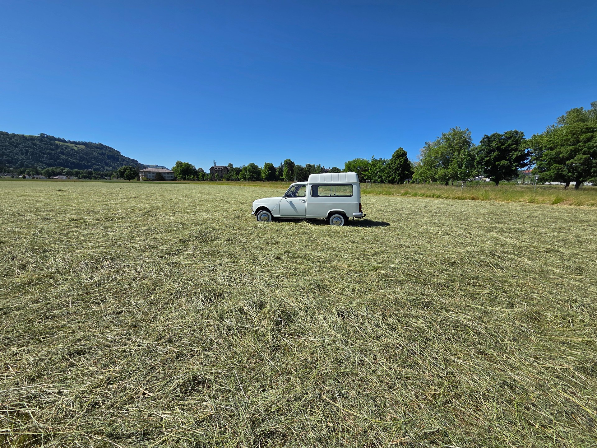 RENAULT R4 F6-image-2
