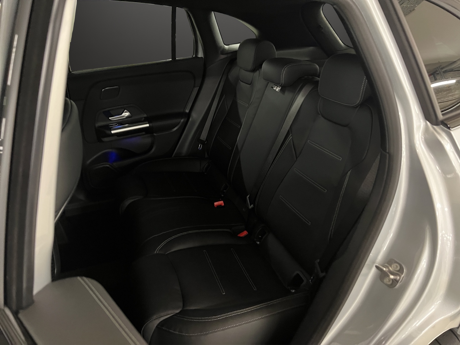MERCEDES-BENZ GLA AMG 35 4Matic 8G-DCT-image-14