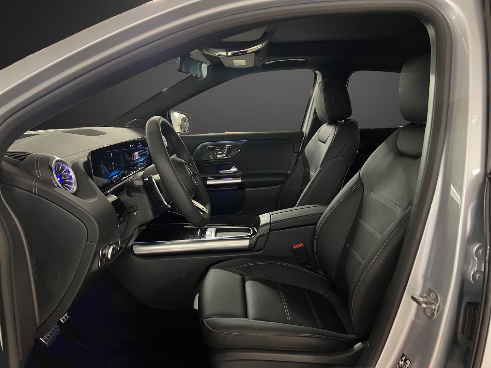 MERCEDES-BENZ GLA AMG 35 4Matic 8G-DCT-image-12