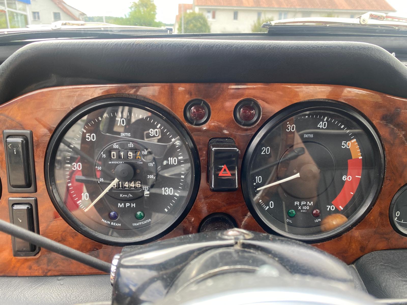 TRIUMPH TR 250-image-11
