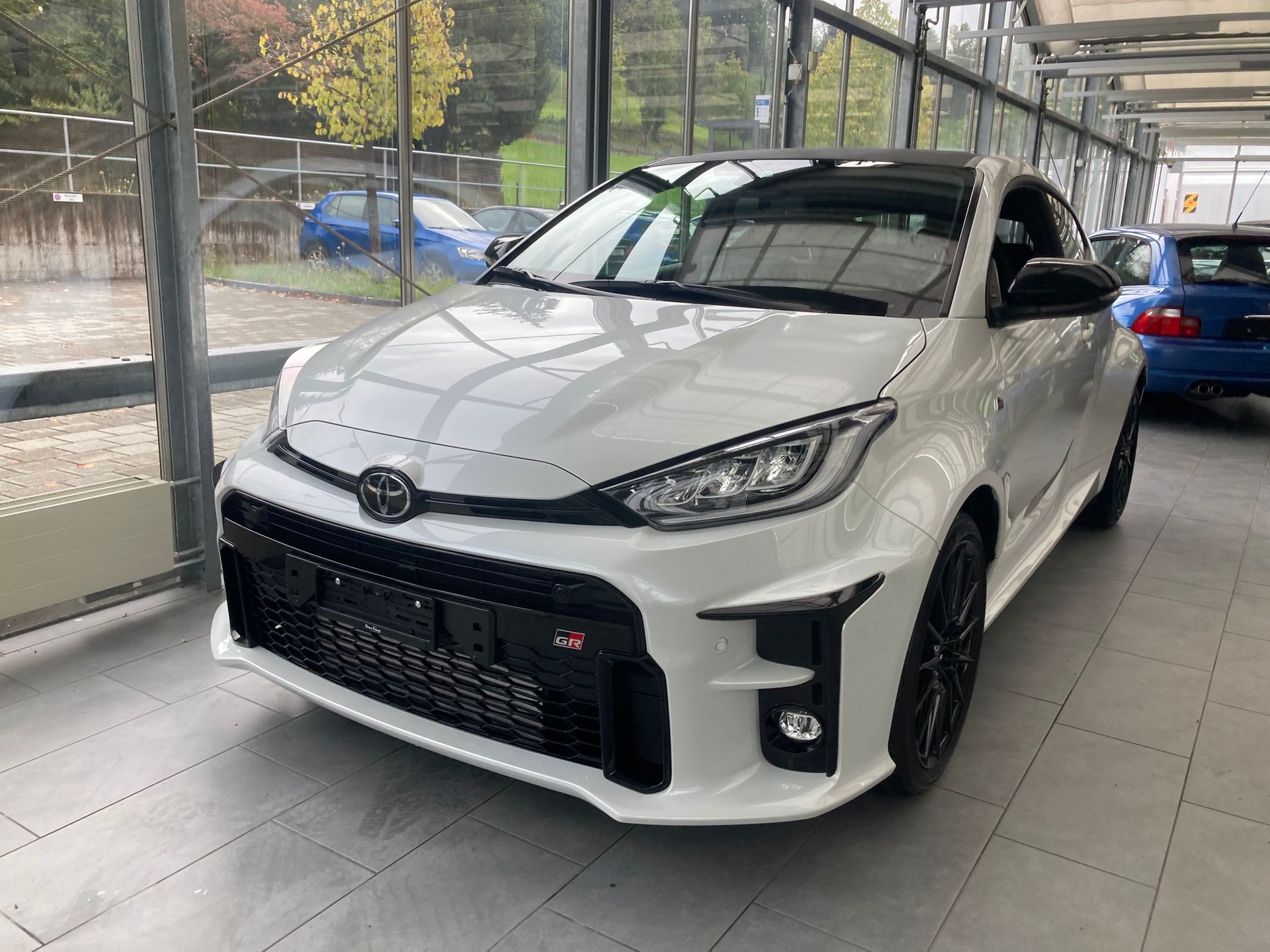 TOYOTA Yaris 1.6 GR Sport-image-0