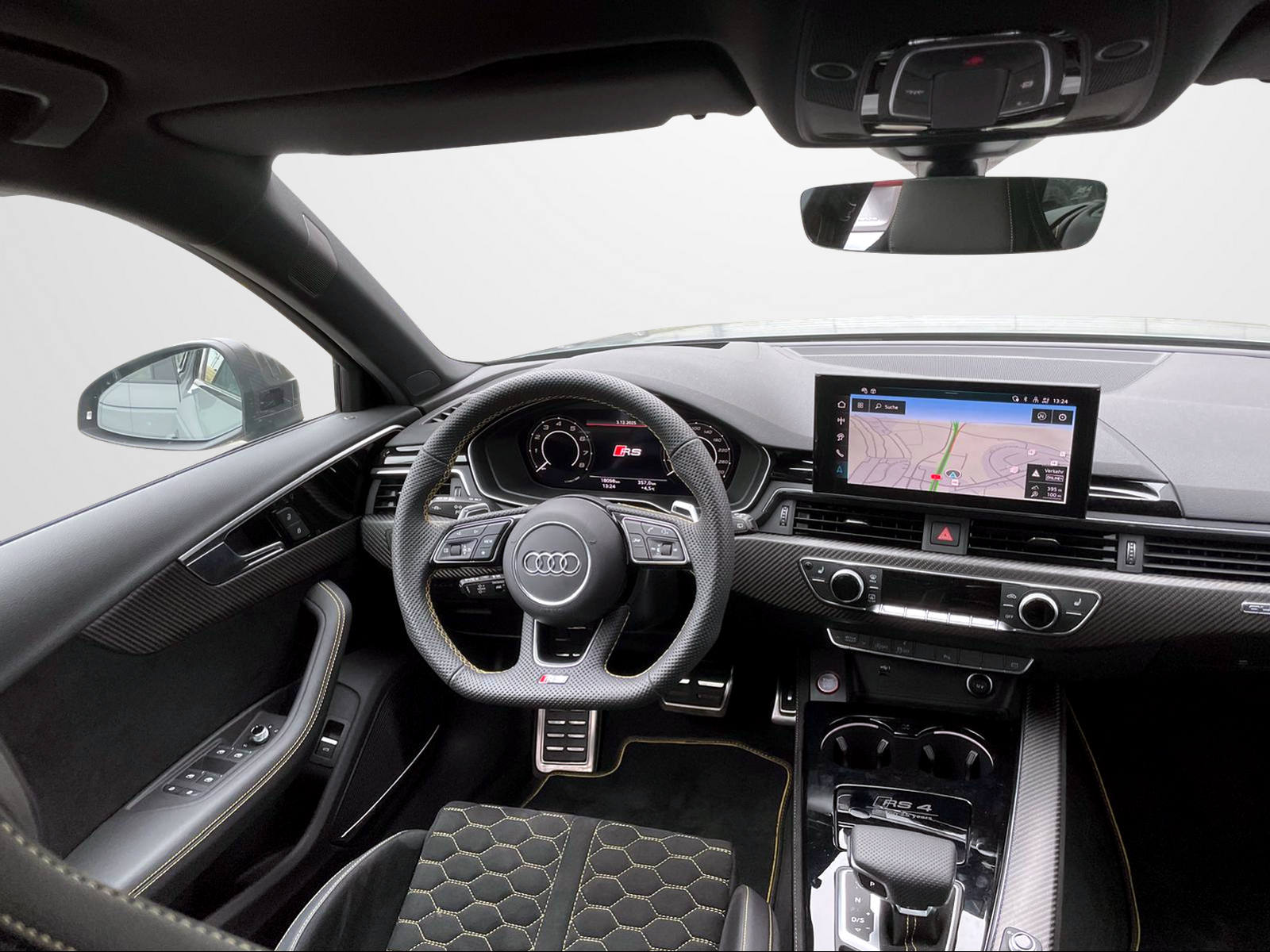 AUDI RS4 Avant 25 year edition quattro tiptronic-image-7