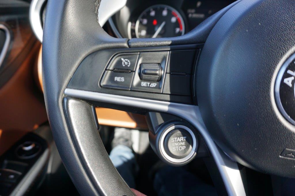ALFA ROMEO Giulia 2.0 Super-image-12