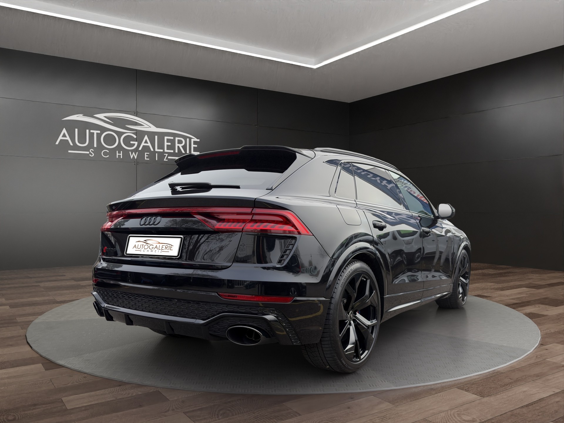 AUDI RSQ8 | CH Swiss | Carbon | B&O | Keramik | DYNAMIKPAKET PLUS | AHK | Standheizung | NP: 230K! |-image-4