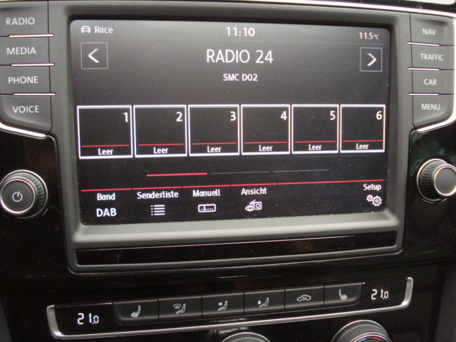 VW Golf Variant 2.0 TSI R 4 Motion DSG-image-6