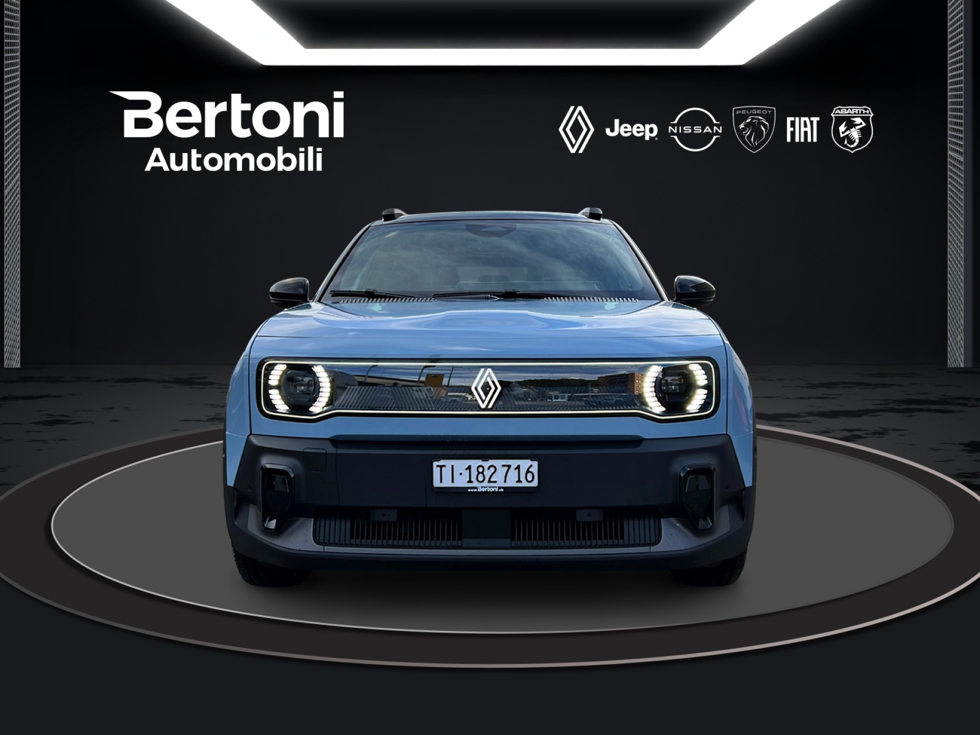 RENAULT R4 E-Tech Comfort Range techno-image-1