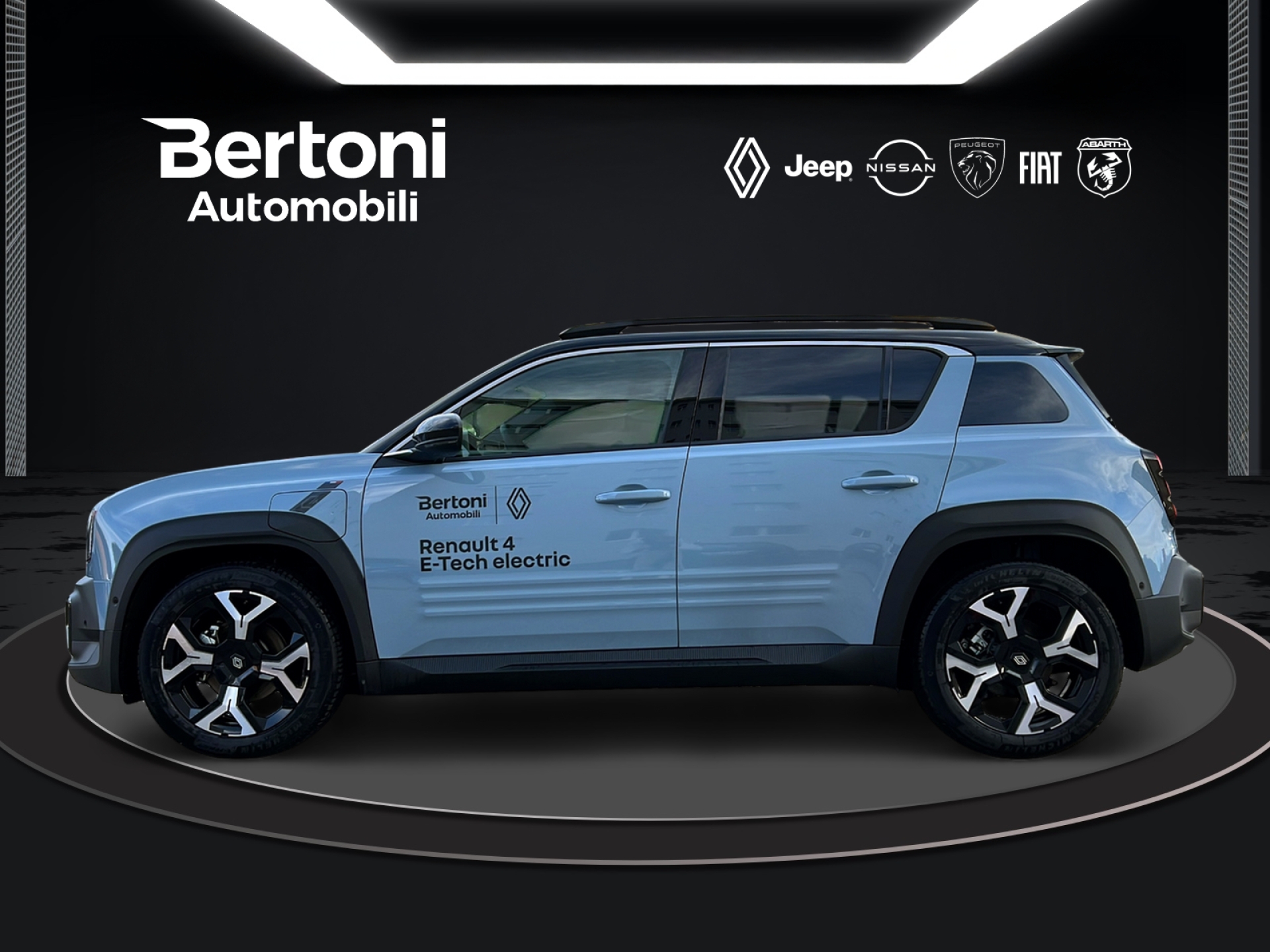 RENAULT R4 E-Tech Comfort Range techno-image-2