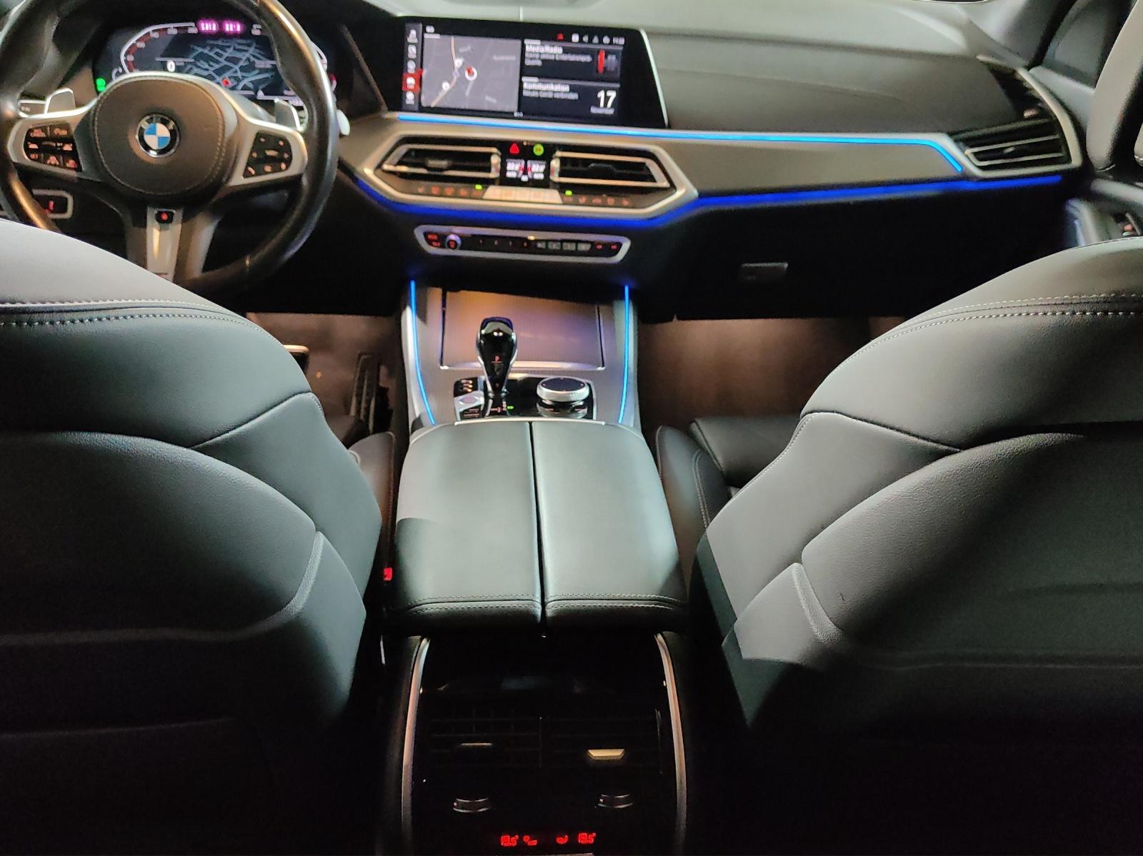 BMW X5 40i xDrive SAG-image-9