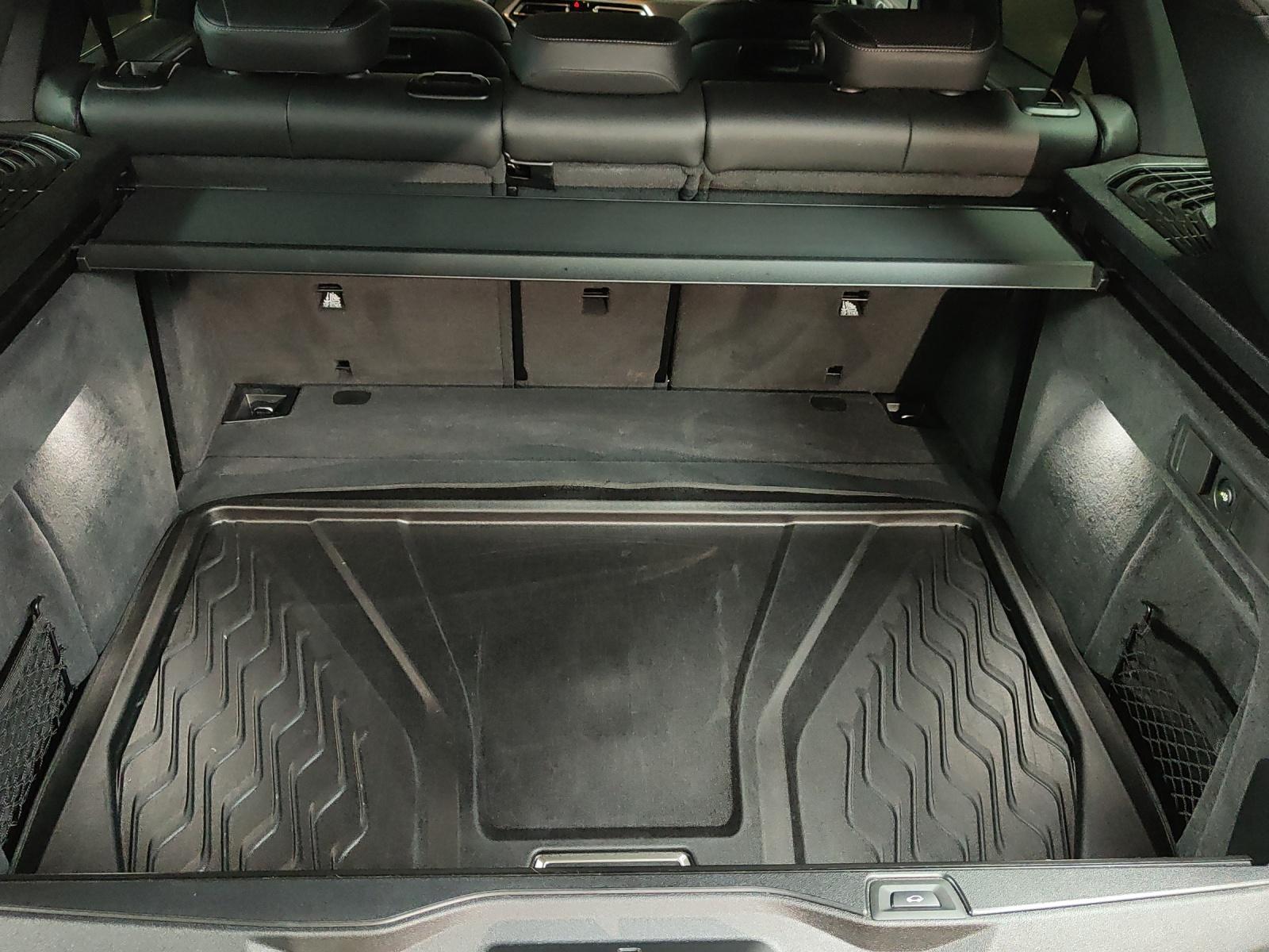BMW X5 40i xDrive SAG-image-18