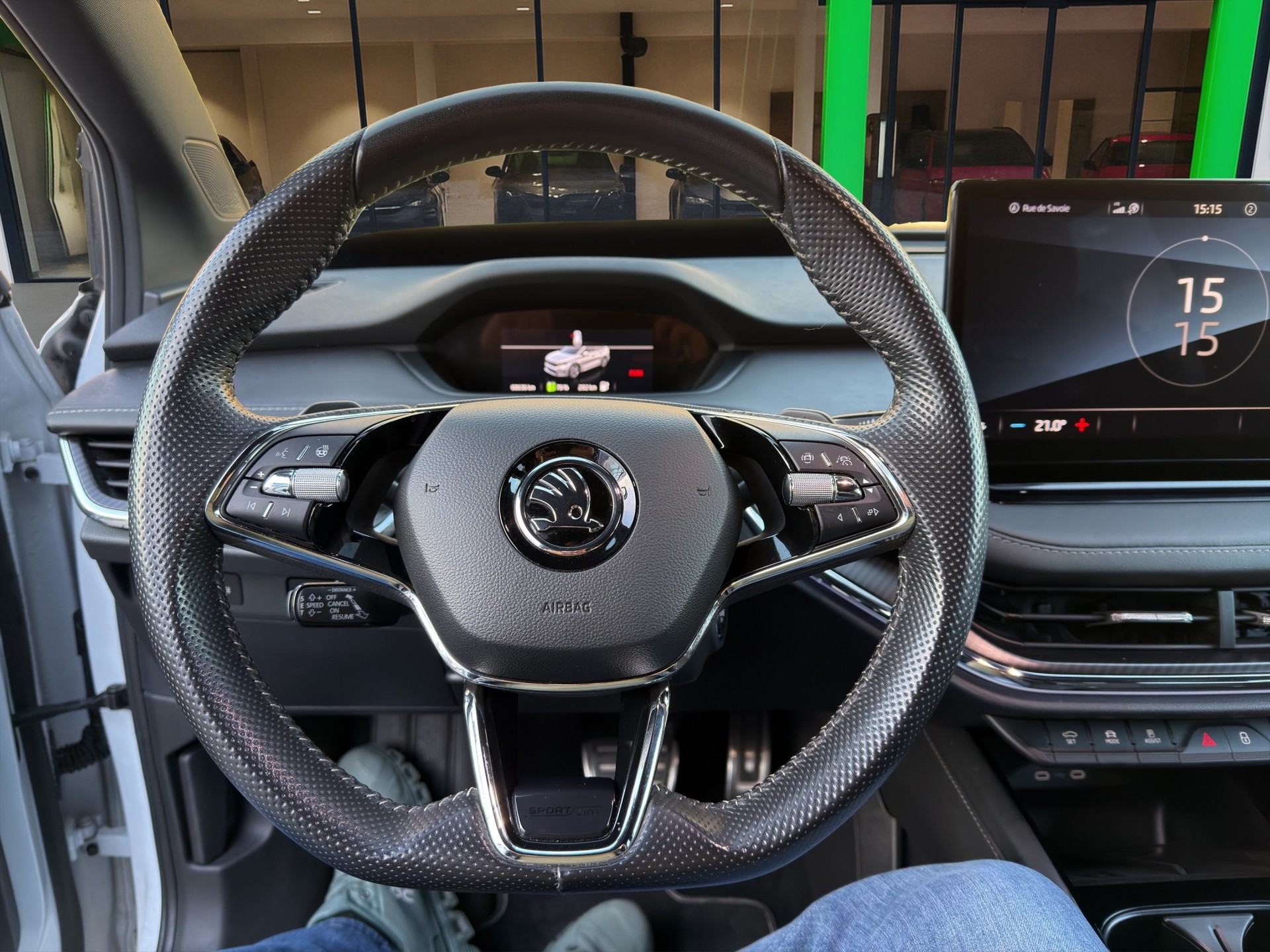 SKODA Enyaq iV 80x SportLine-image-14