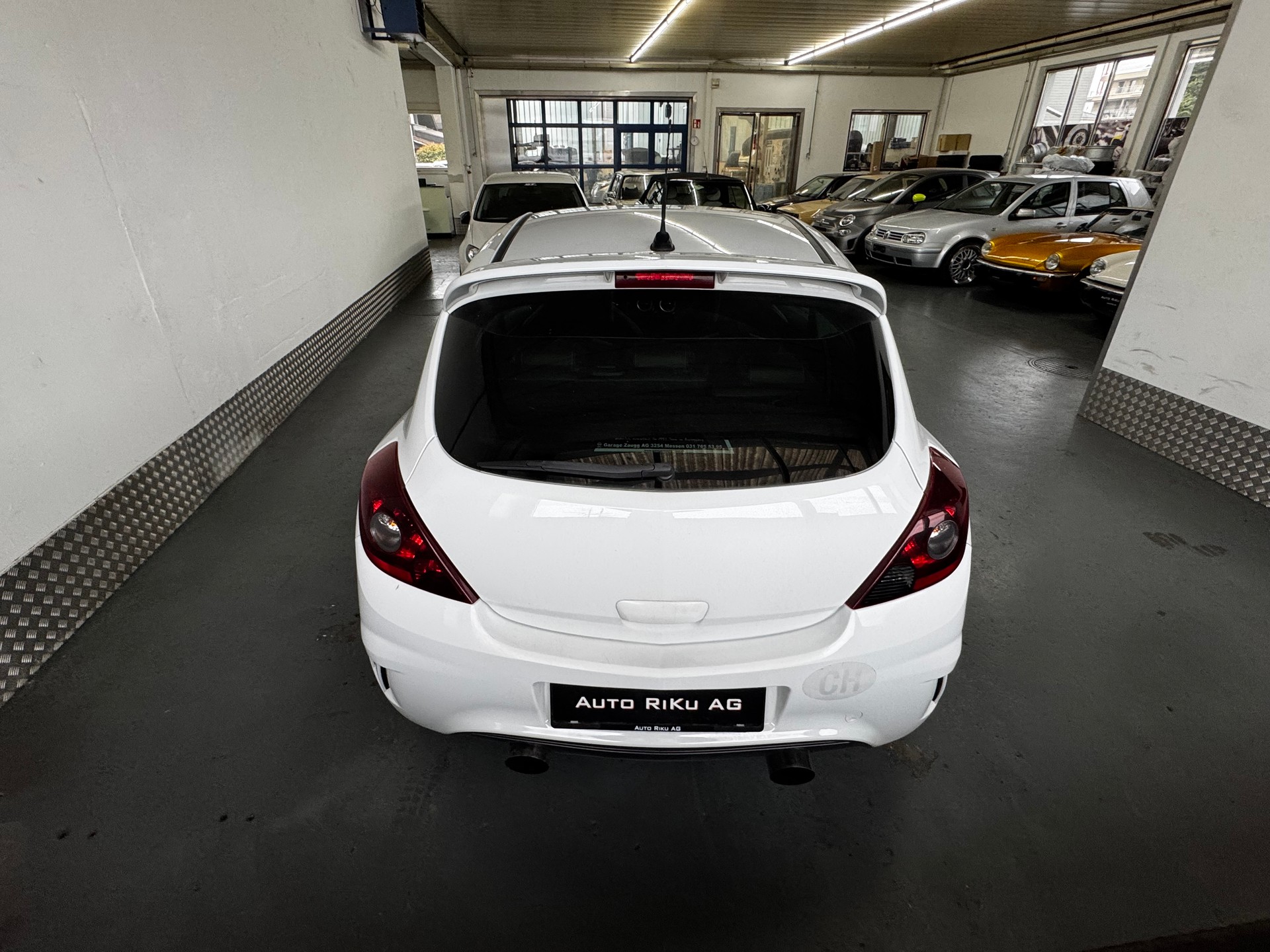 OPEL Corsa 1.6 Turbo OPC Nürburgring Edition-image-10