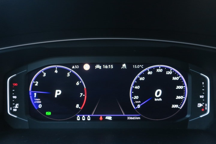 VW Tiguan 2.0TSI R 4Motion DSG-image-9