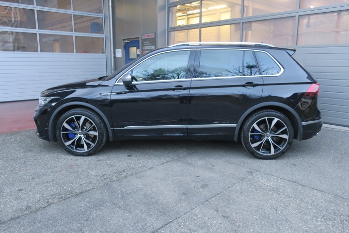 VW Tiguan 2.0TSI R 4Motion DSG-image-3