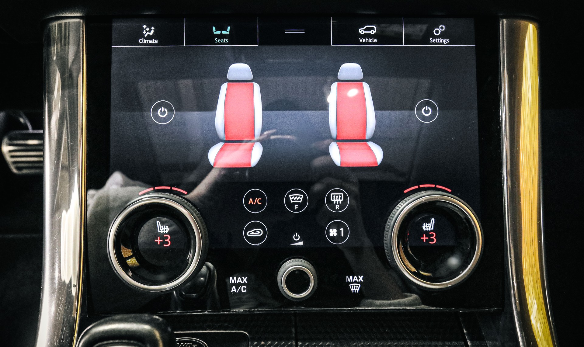 LAND ROVER Range Rover Sport 3.0 V6 S/C HSE Dynamic Automatic-image-18