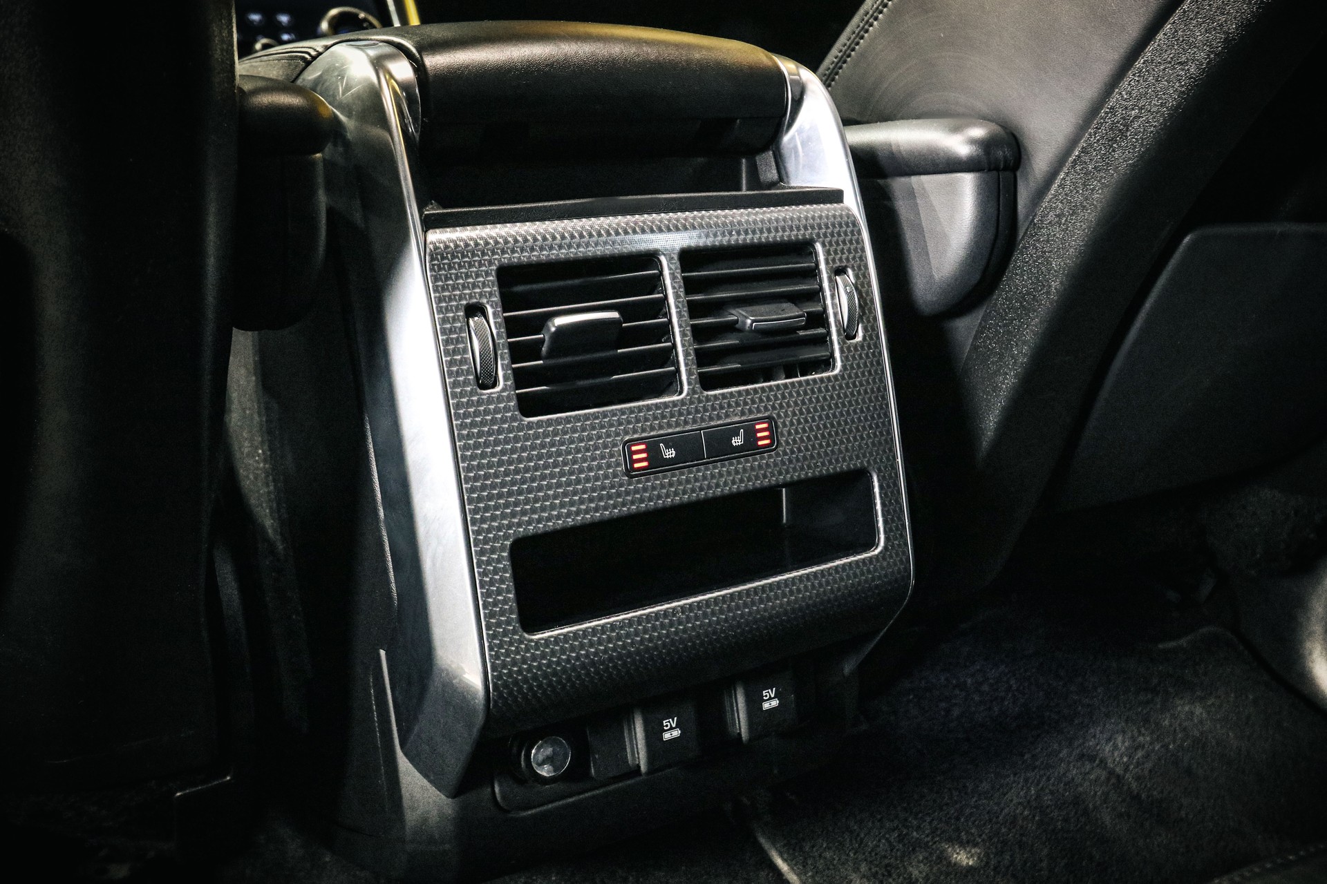 LAND ROVER Range Rover Sport 3.0 V6 S/C HSE Dynamic Automatic-image-23