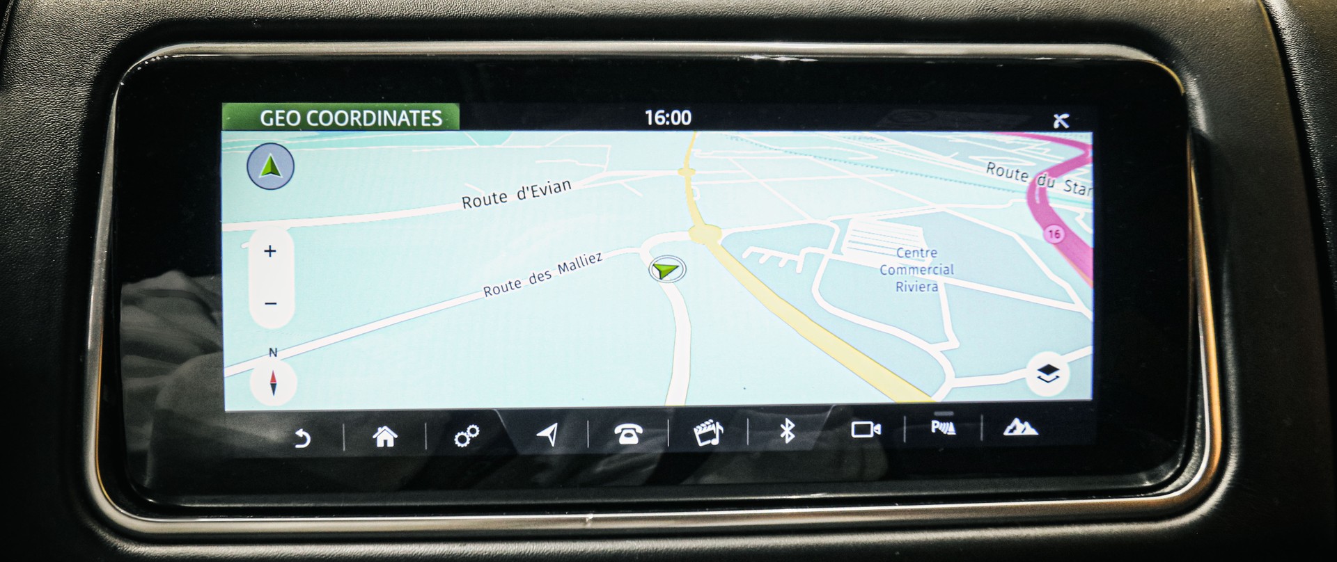 LAND ROVER Range Rover Sport 3.0 V6 S/C HSE Dynamic Automatic-image-19