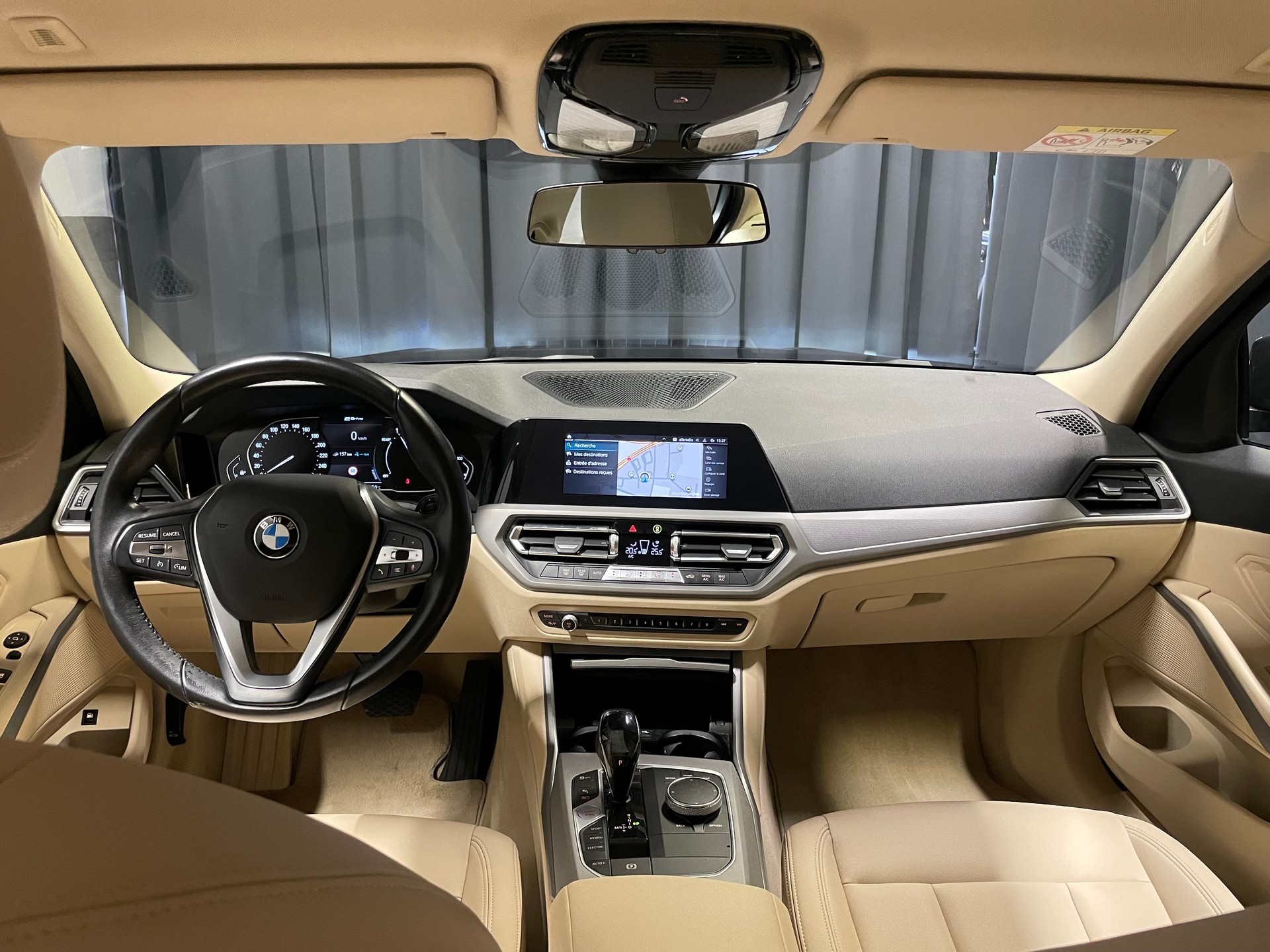 BMW 330e xDrive Pure M Sport Steptronic (62)-image-8