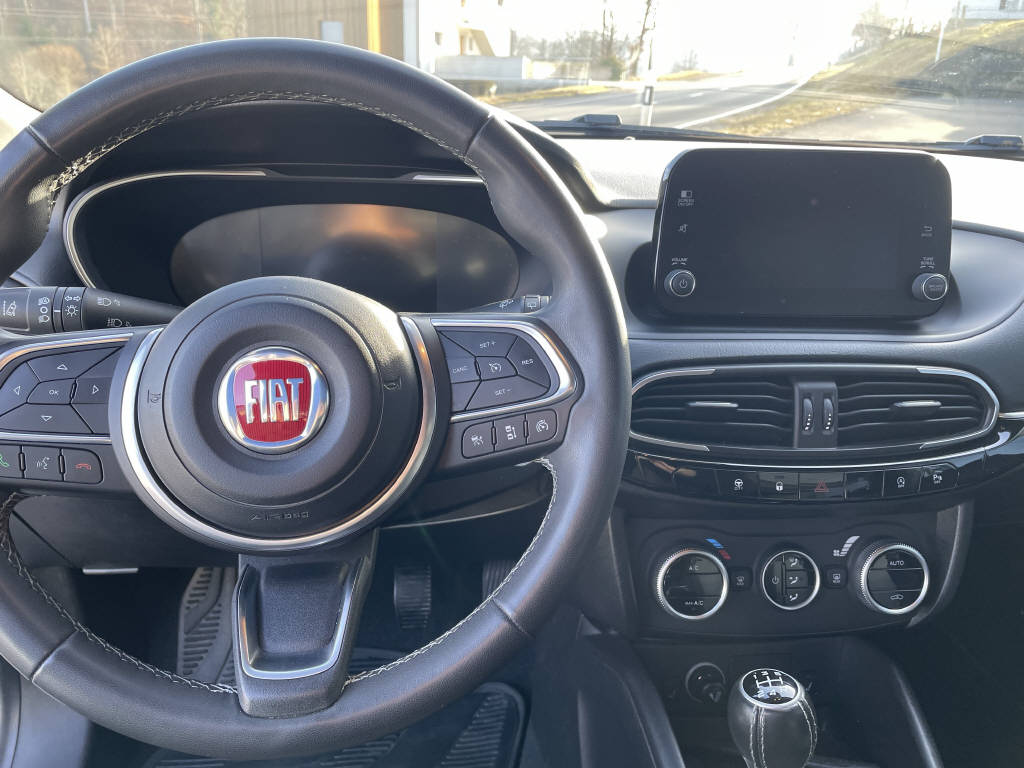 FIAT Tipo 1.0 T3 Cross-image-9