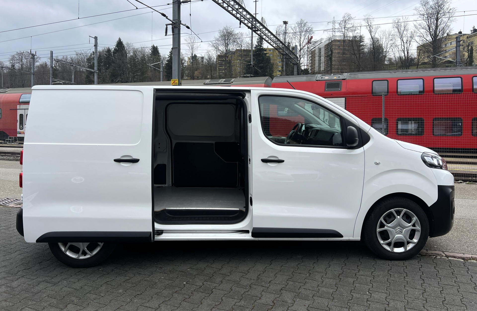 CITROEN Jumpy 2.0 BlueHDi 120 XL Club-image-8
