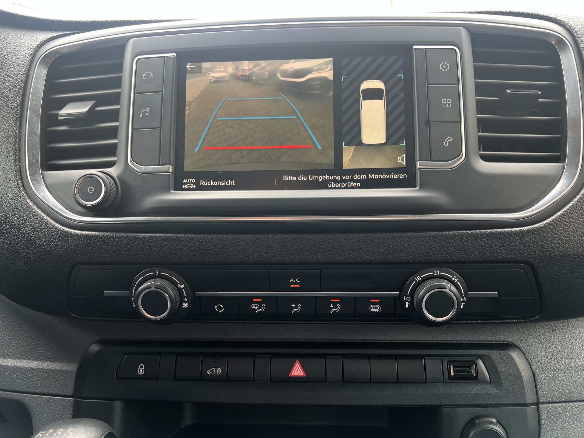 CITROEN Jumpy 2.0 BlueHDi 120 XL Club-image-15