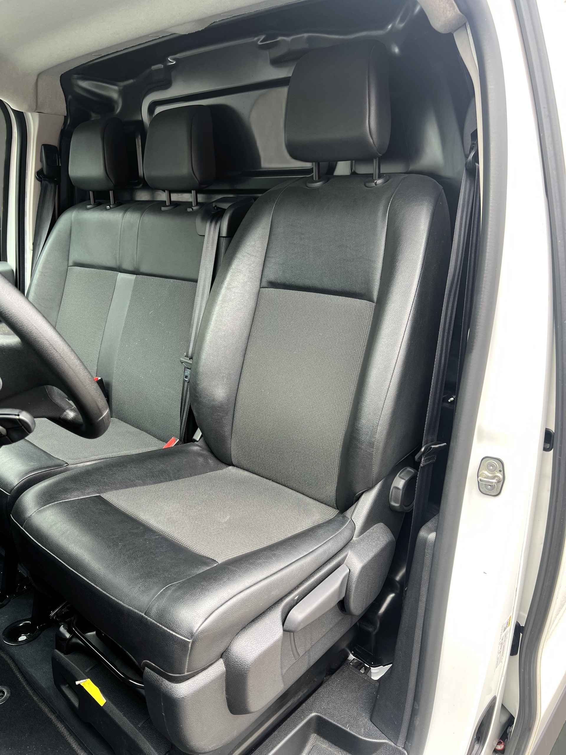 CITROEN Jumpy 2.0 BlueHDi 120 XL Club-image-14