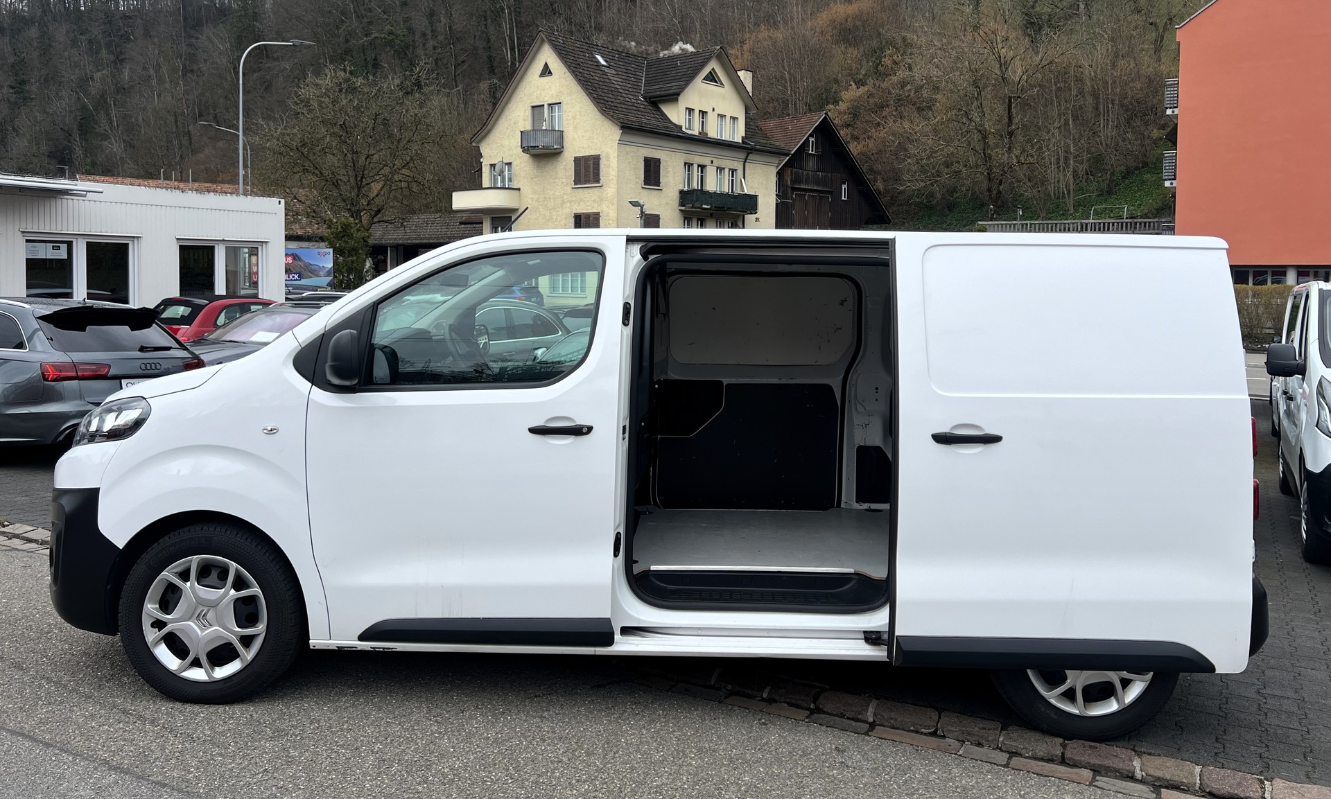 CITROEN Jumpy 2.0 BlueHDi 120 XL Club-showroom-element-2