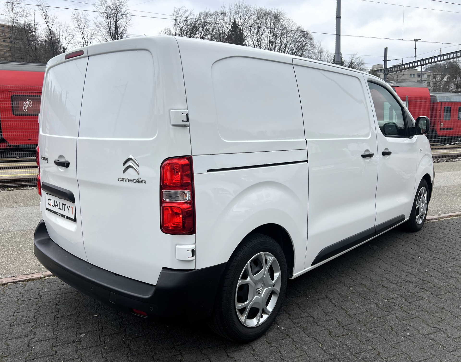 CITROEN Jumpy 2.0 BlueHDi 120 XL Club-image-6