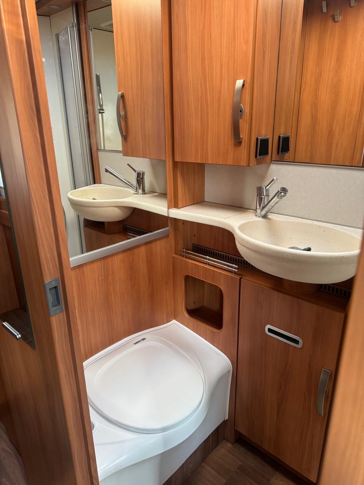 HYMER Mercedes-Benz Hymer MLI 580-image-8