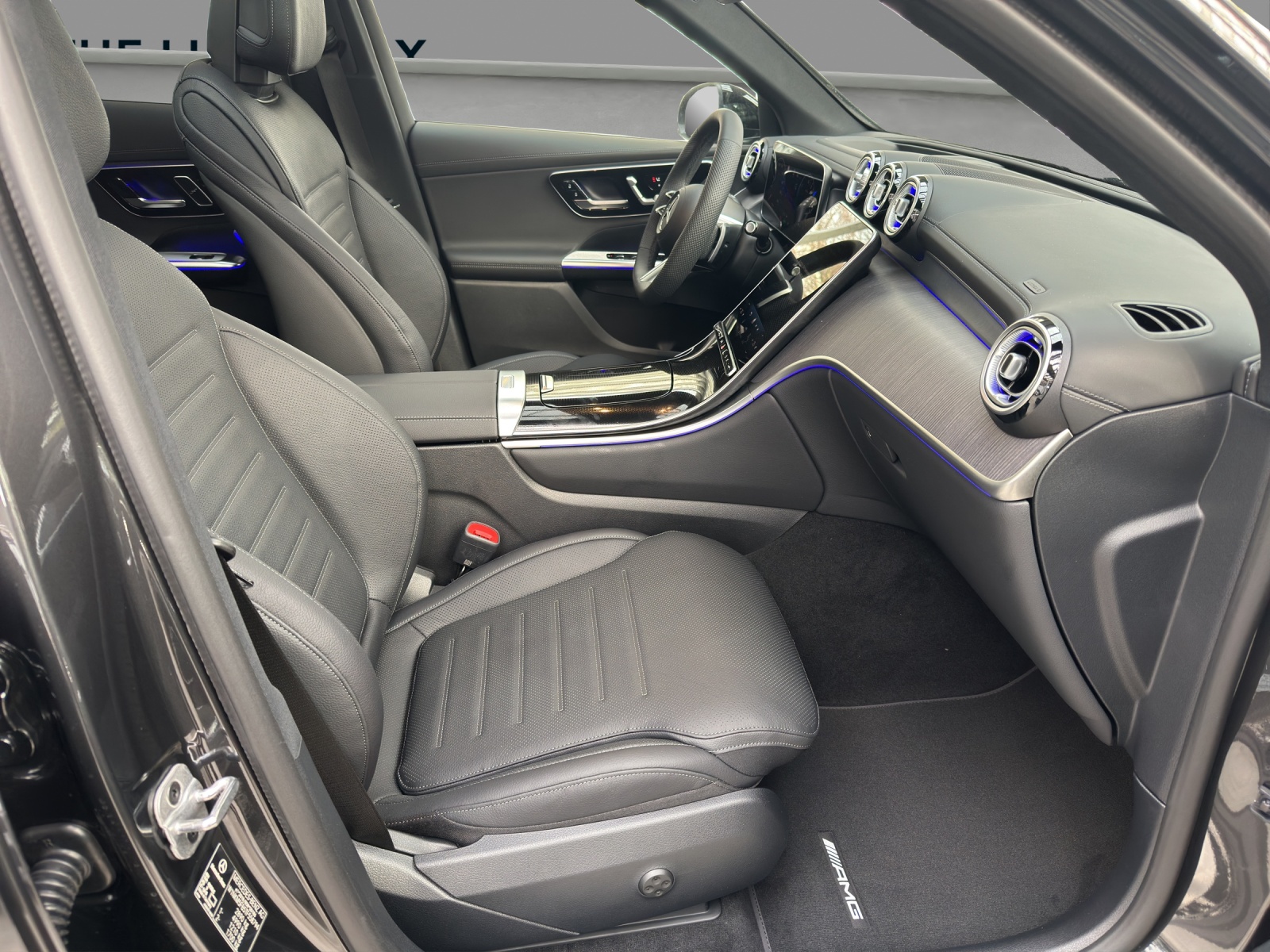 MERCEDES-BENZ GLC 400 e 4Matic EQ Star 9G-Tronic-image-14