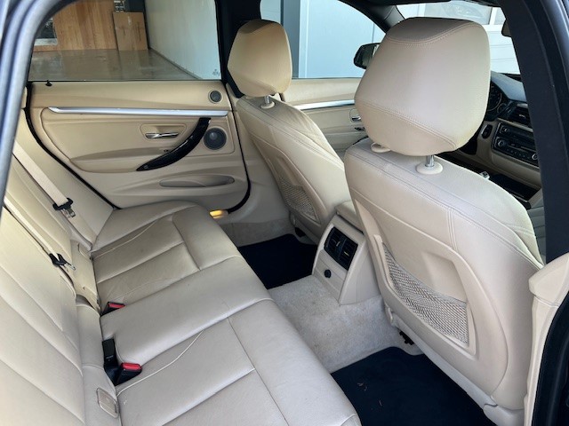 BMW 328i GT Luxury Line Steptronic-image-21